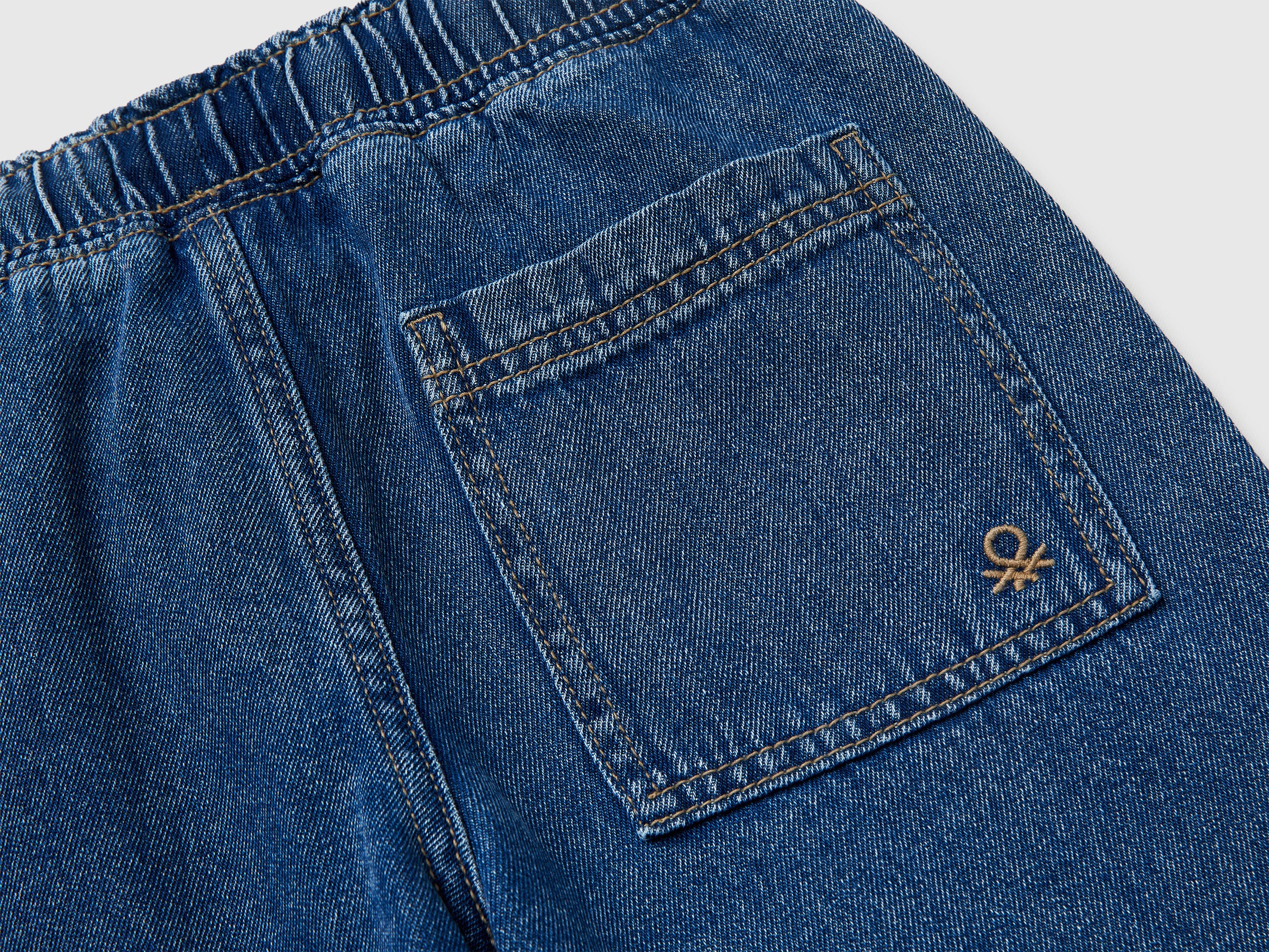 Jeans estilo joggers - ucb_image_DS1
