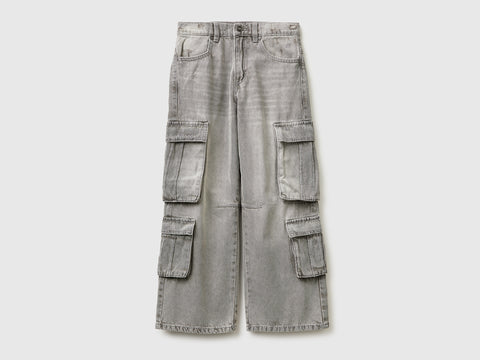 Jeans com bolsos grandes loose fit - ucb_image_FS