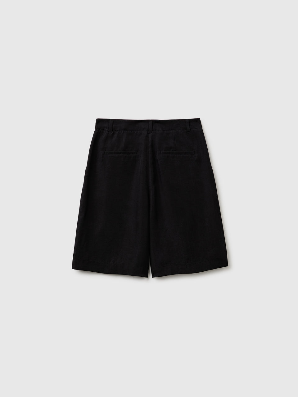 Bermudas com pregas 100% lyocell - ucb_image_BS