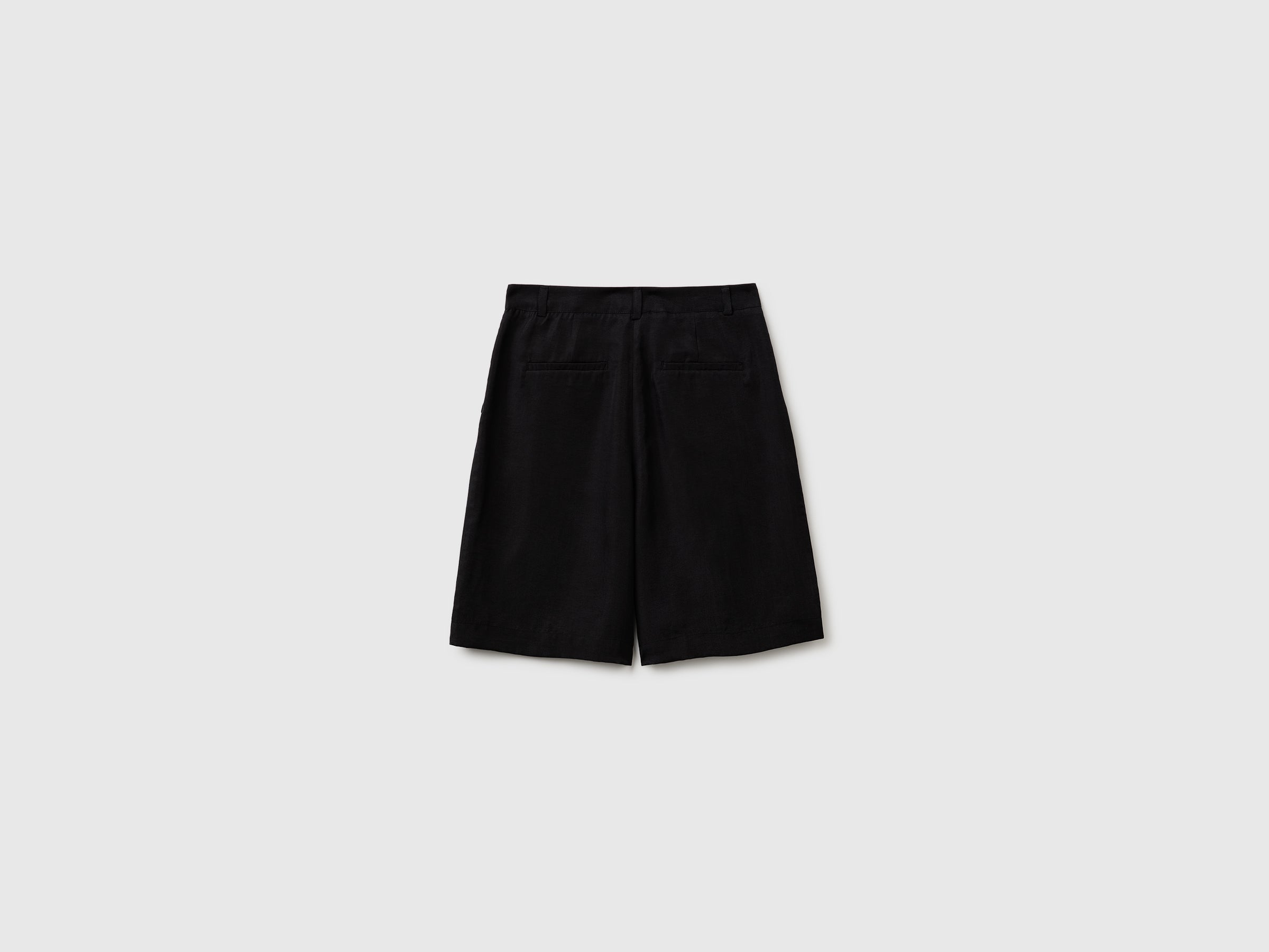 Bermudas com pregas 100% lyocell - ucb_image_BS