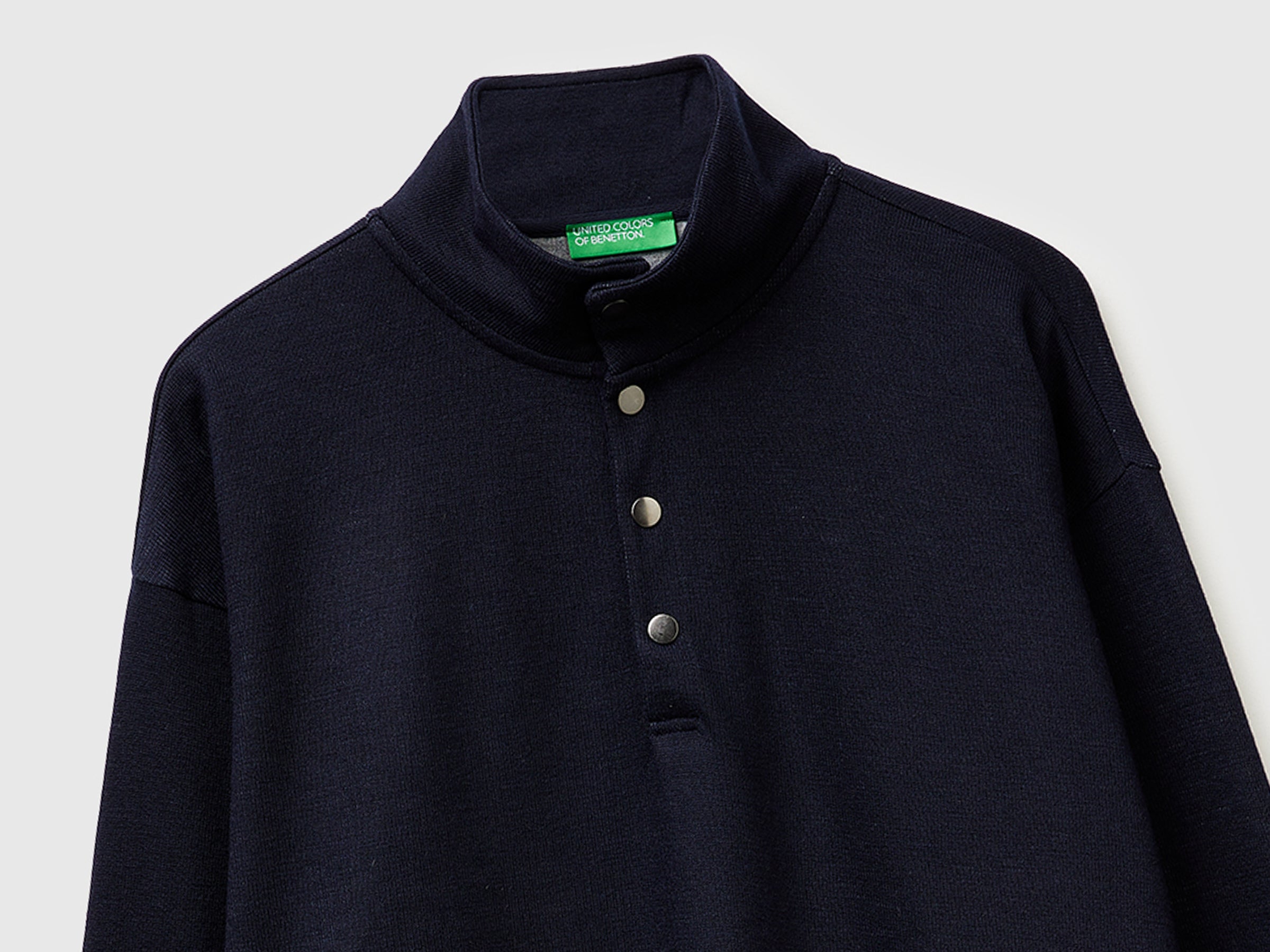 Sweatshirt with half button closure - ucb_image_DS1