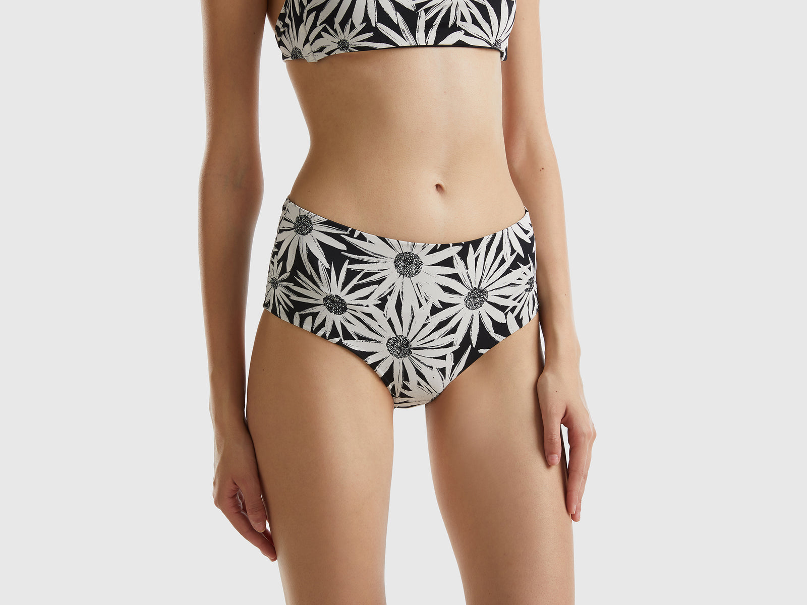 Slip de biquíni com lateral alta reversível - ucb_image_F