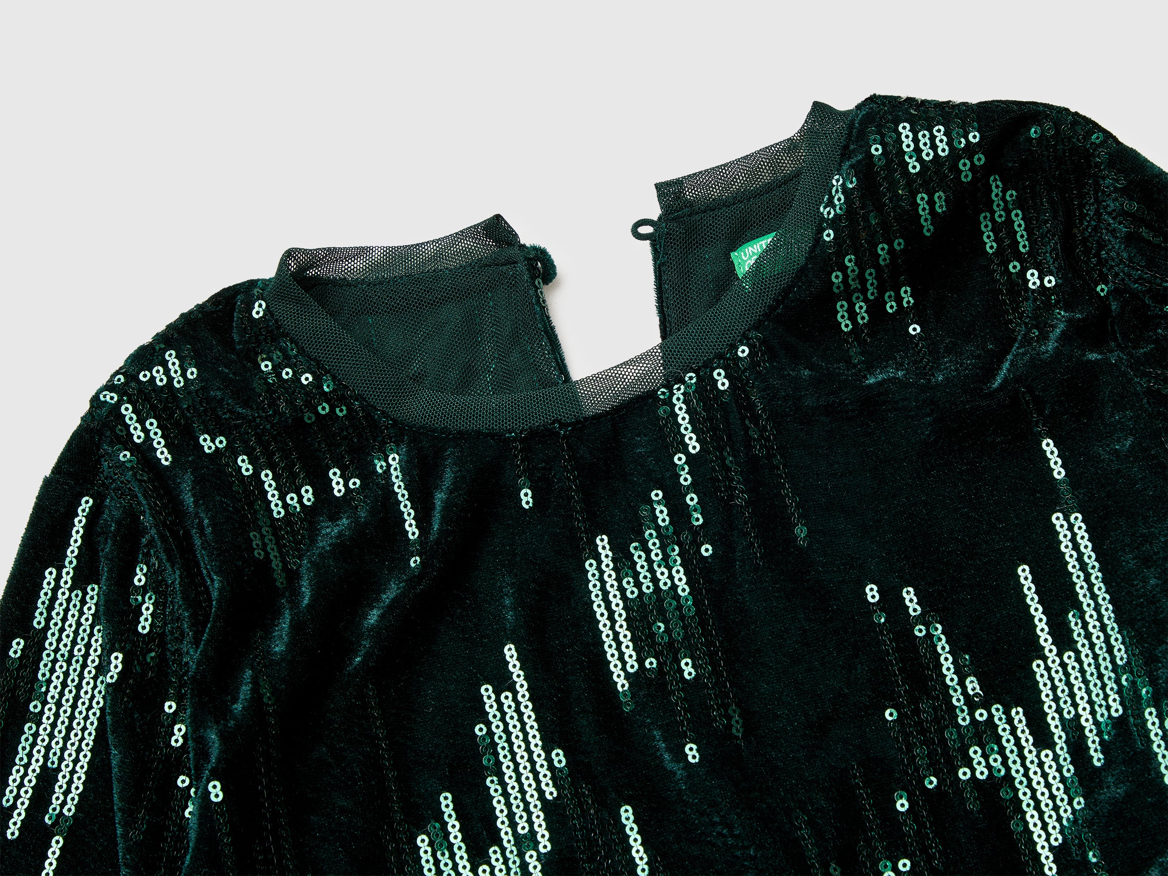 Vestido de veludo com lantejoulas - ucb_image_DS1