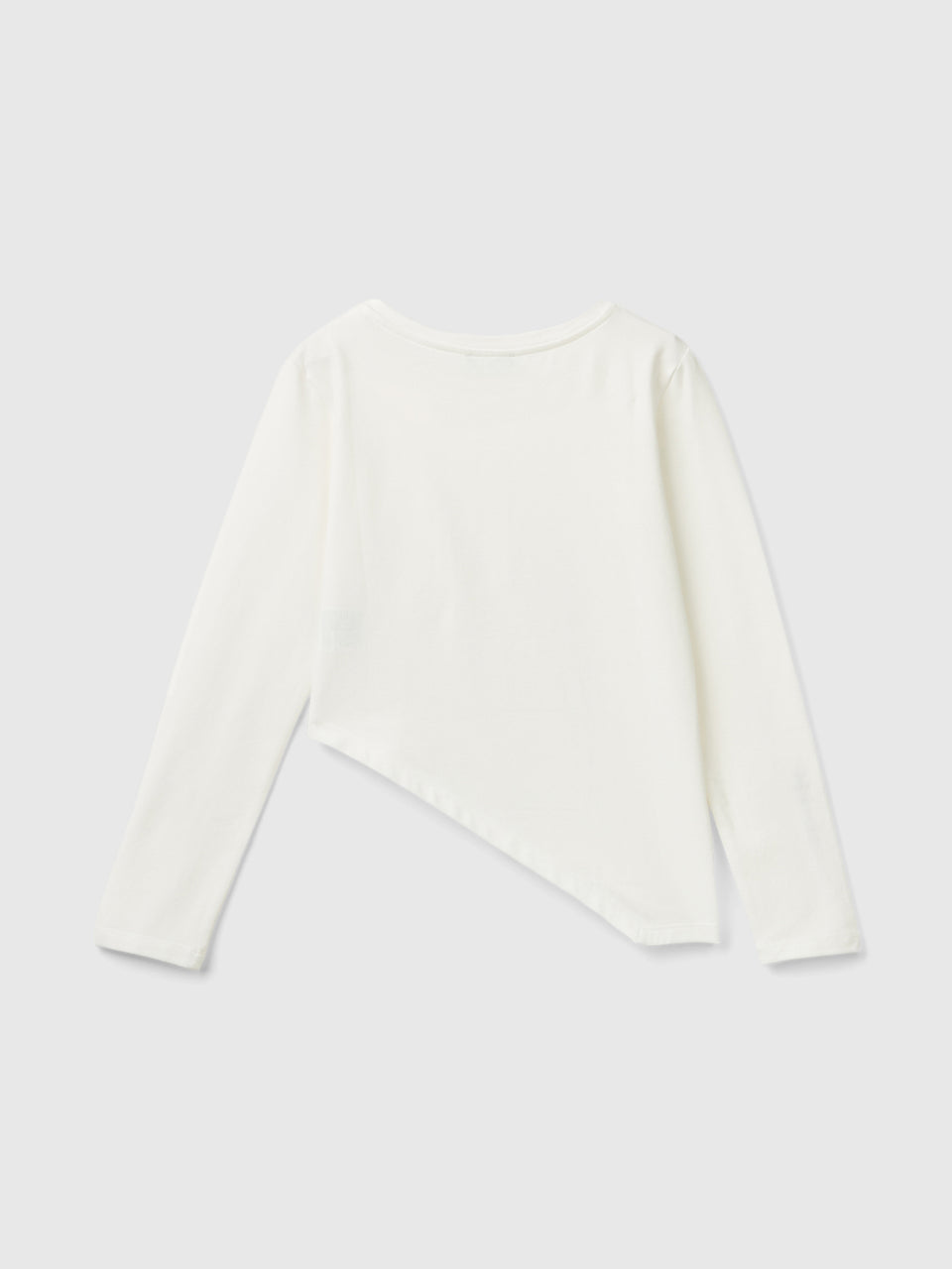 T-shirt com base assimétrica - ucb_image_BS