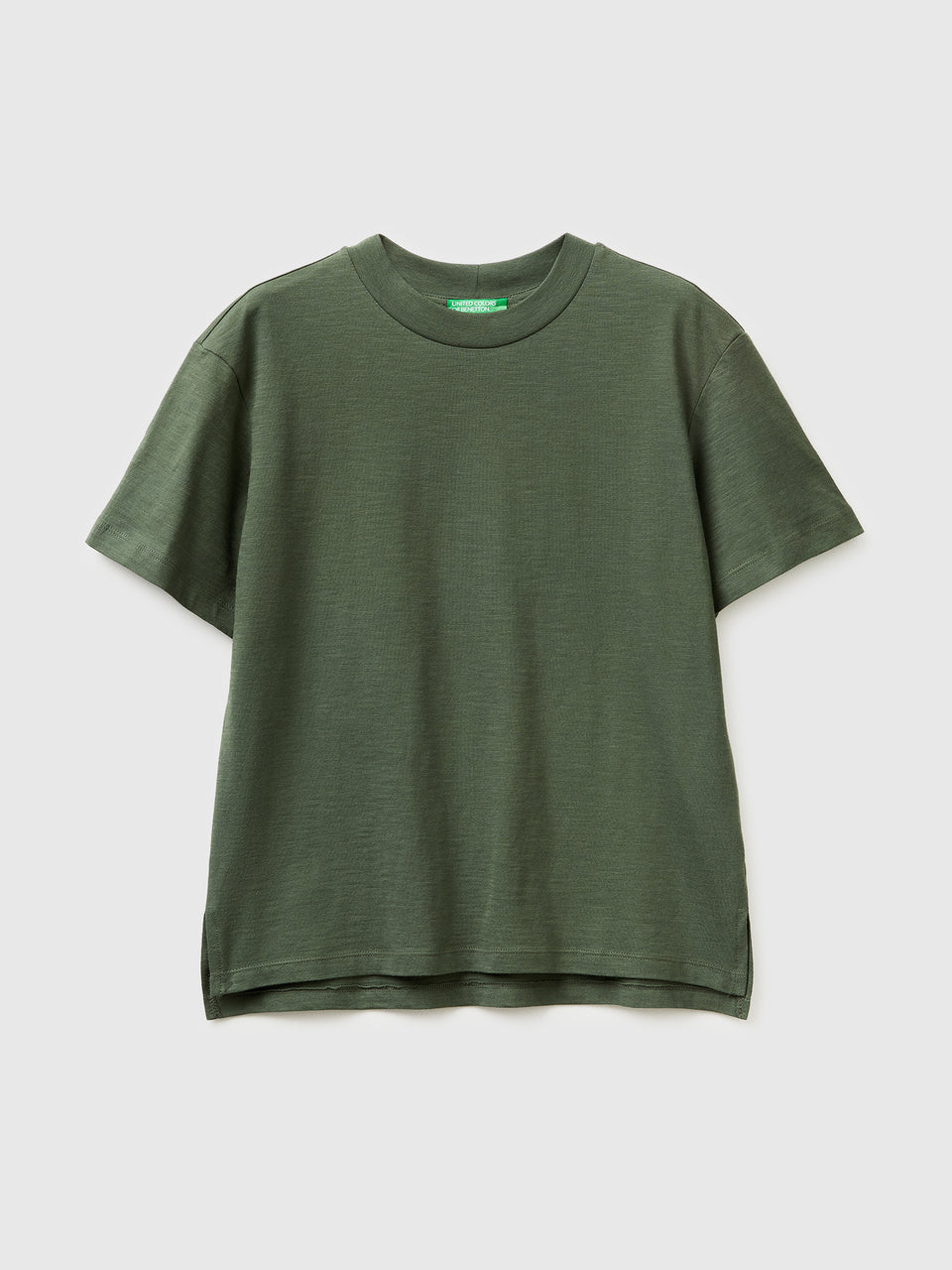 Crew neck t-shirt in lightweight cotton - ucb_image_FS