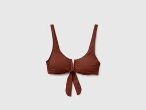 V-pattern beach bra