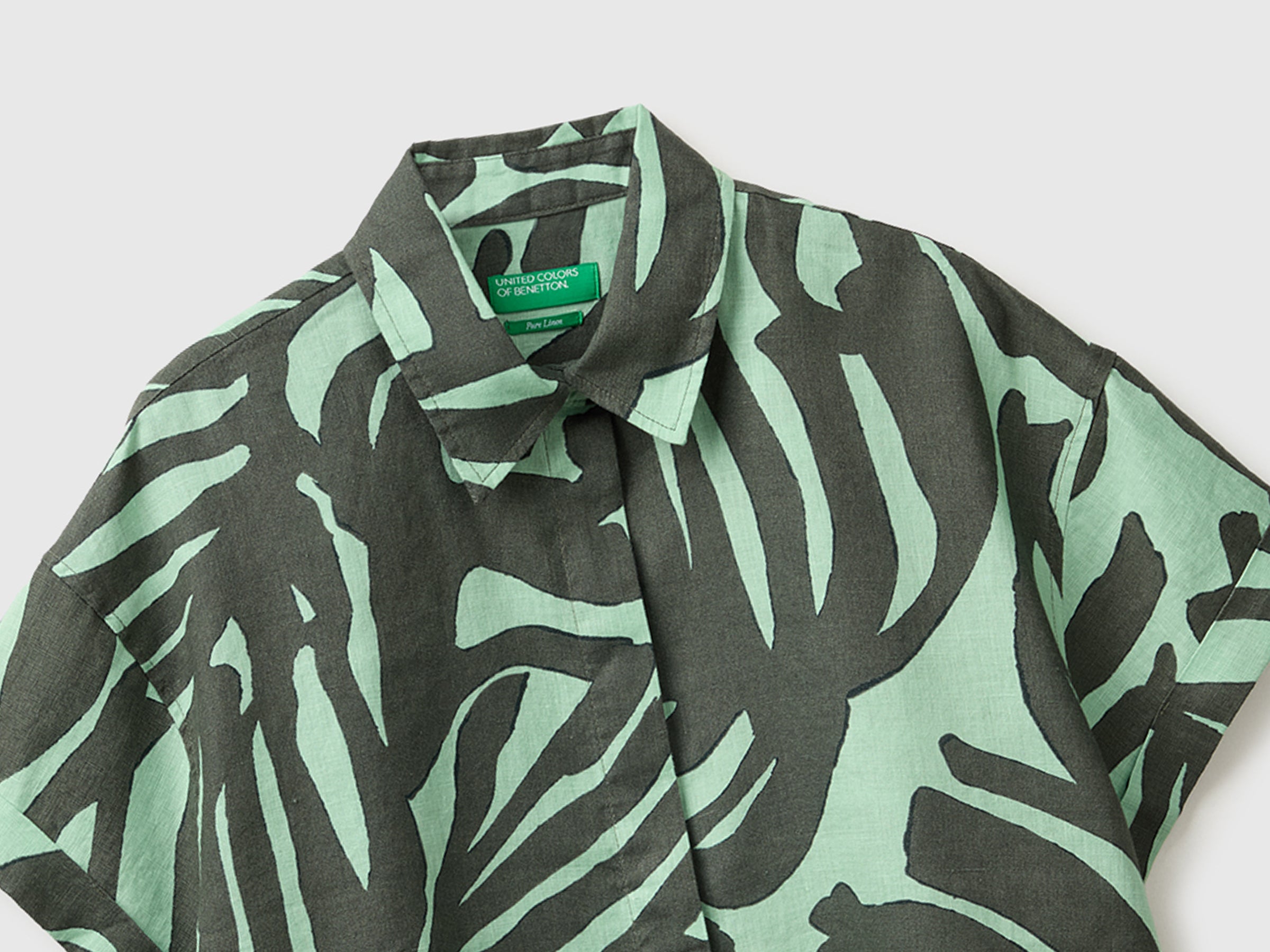 Blusa estampada em linho puro - ucb_image_FY