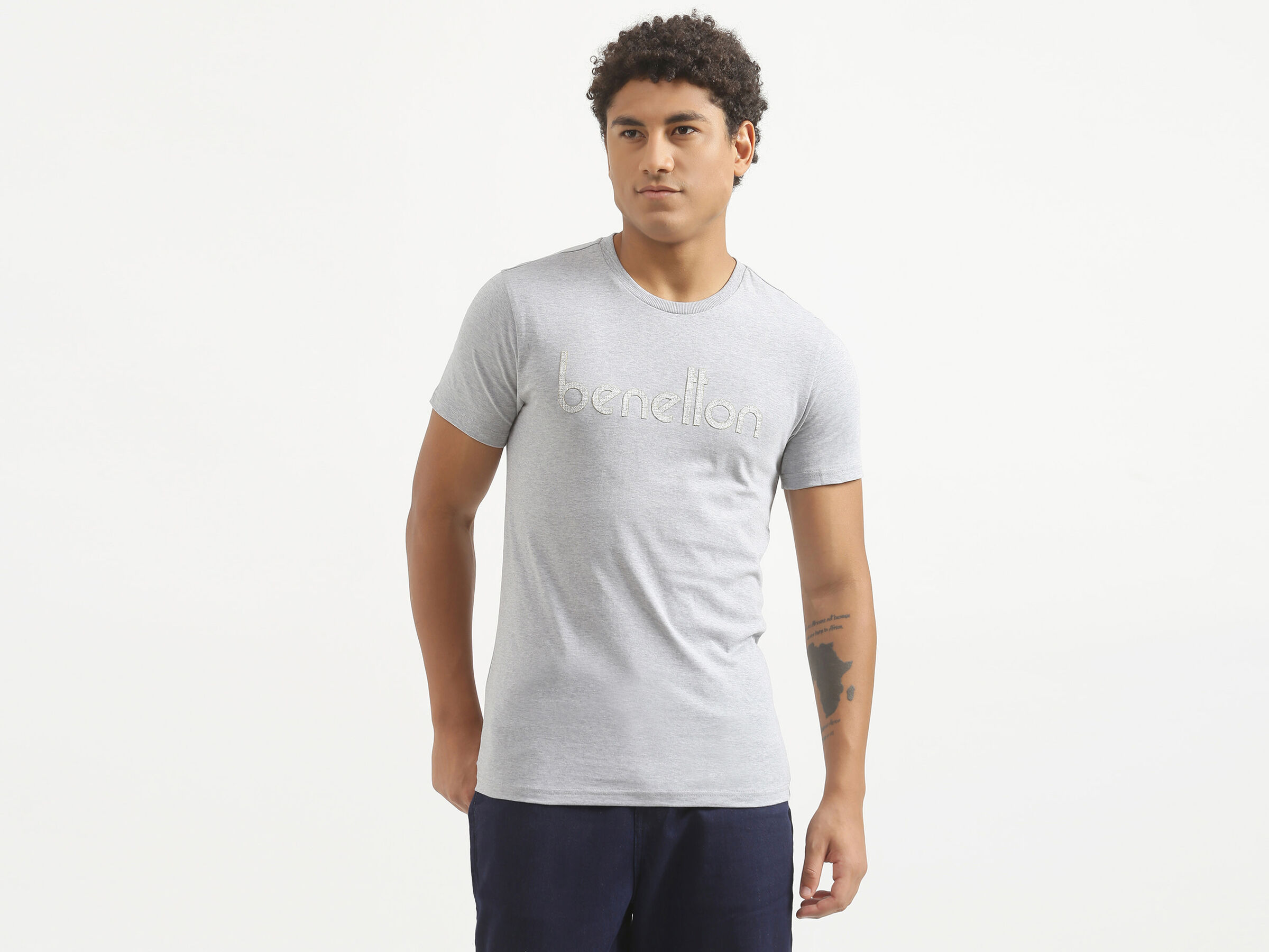 LASER CUT BENETTON TEE image number 0