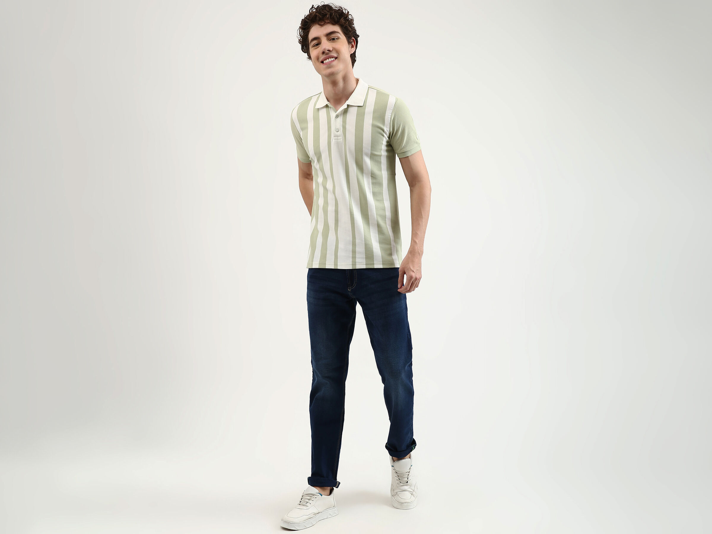 Gradation Vertical Striped Polo image number 3
