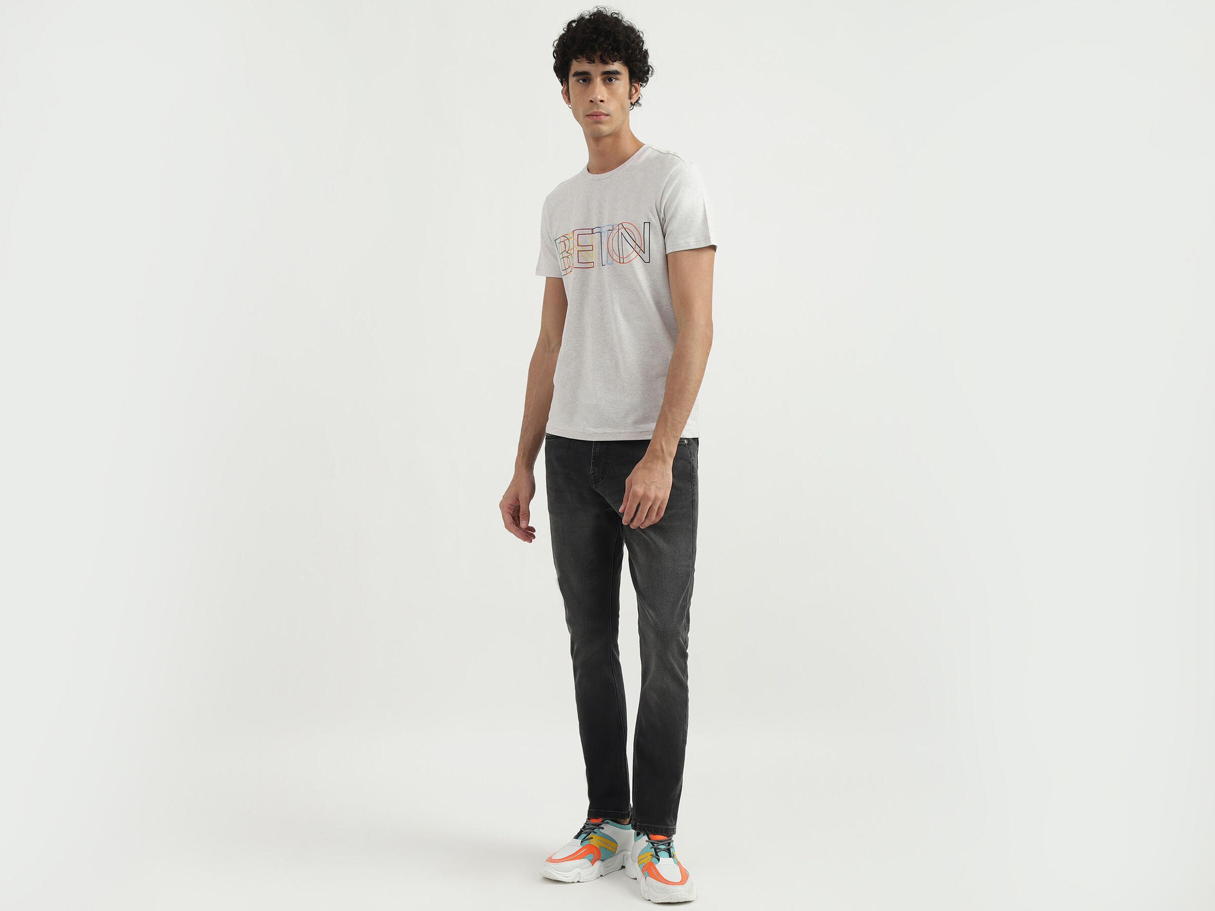 CARROT FIT MILD FADED BLACK BMRG JEANS image number 3