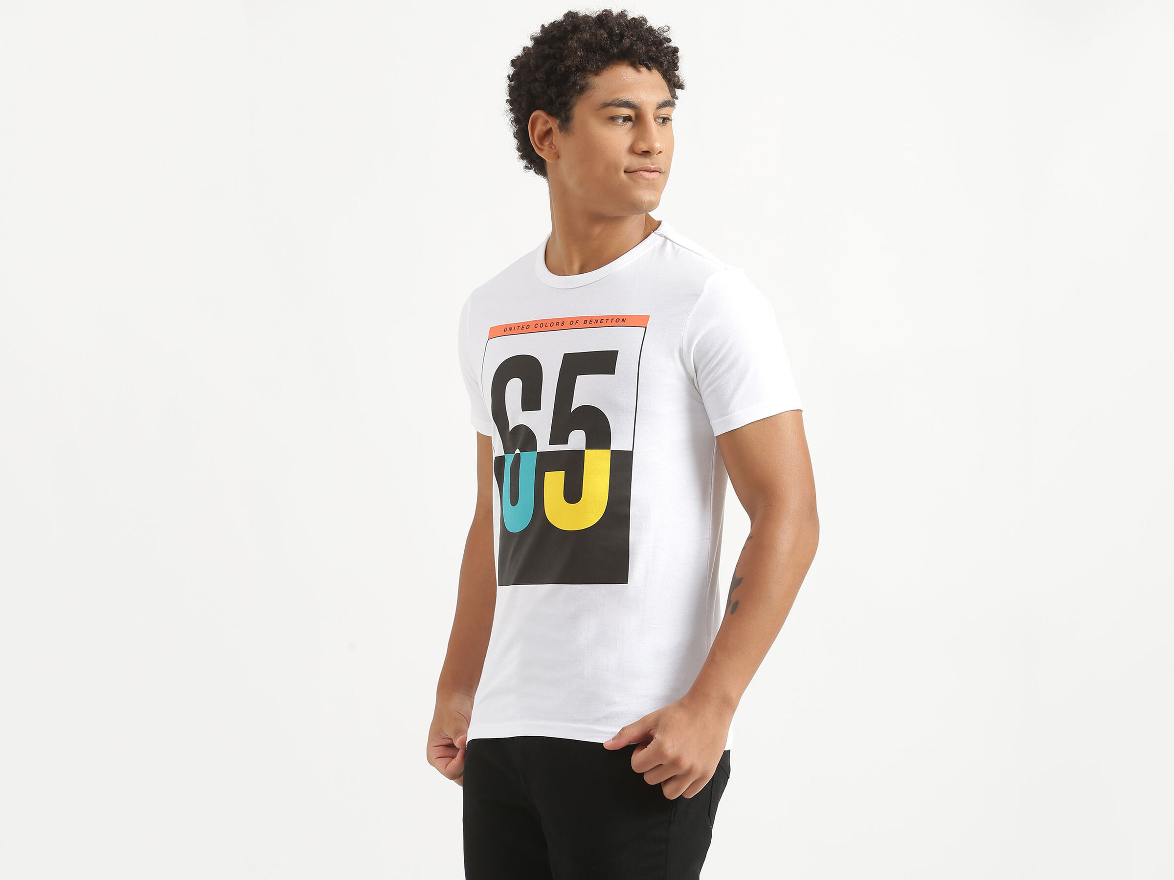 MULTICOLOR BRANDED TEE image number 1