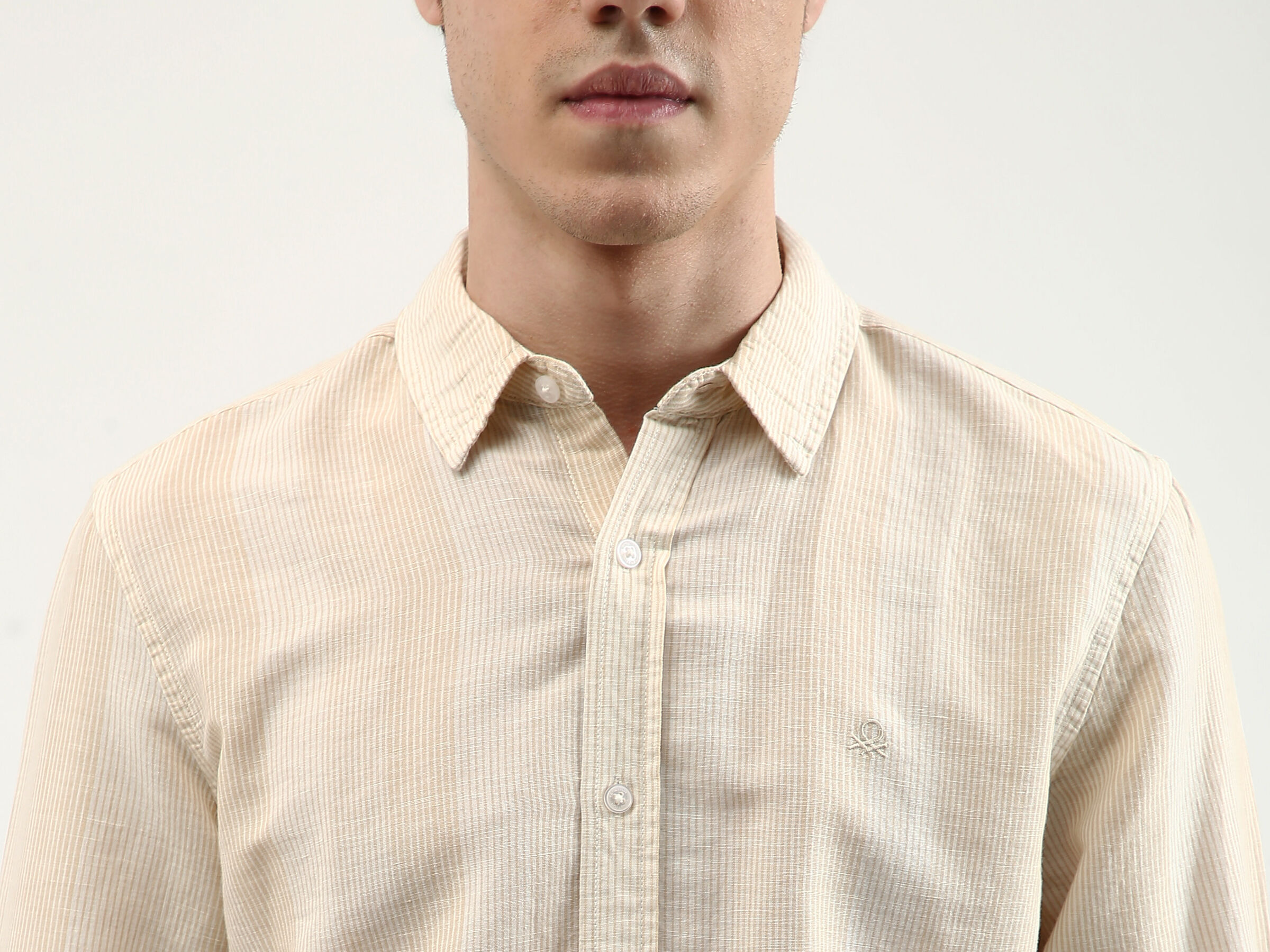 Full Sleeve Cotton Linen Stripe Shirt image number 4