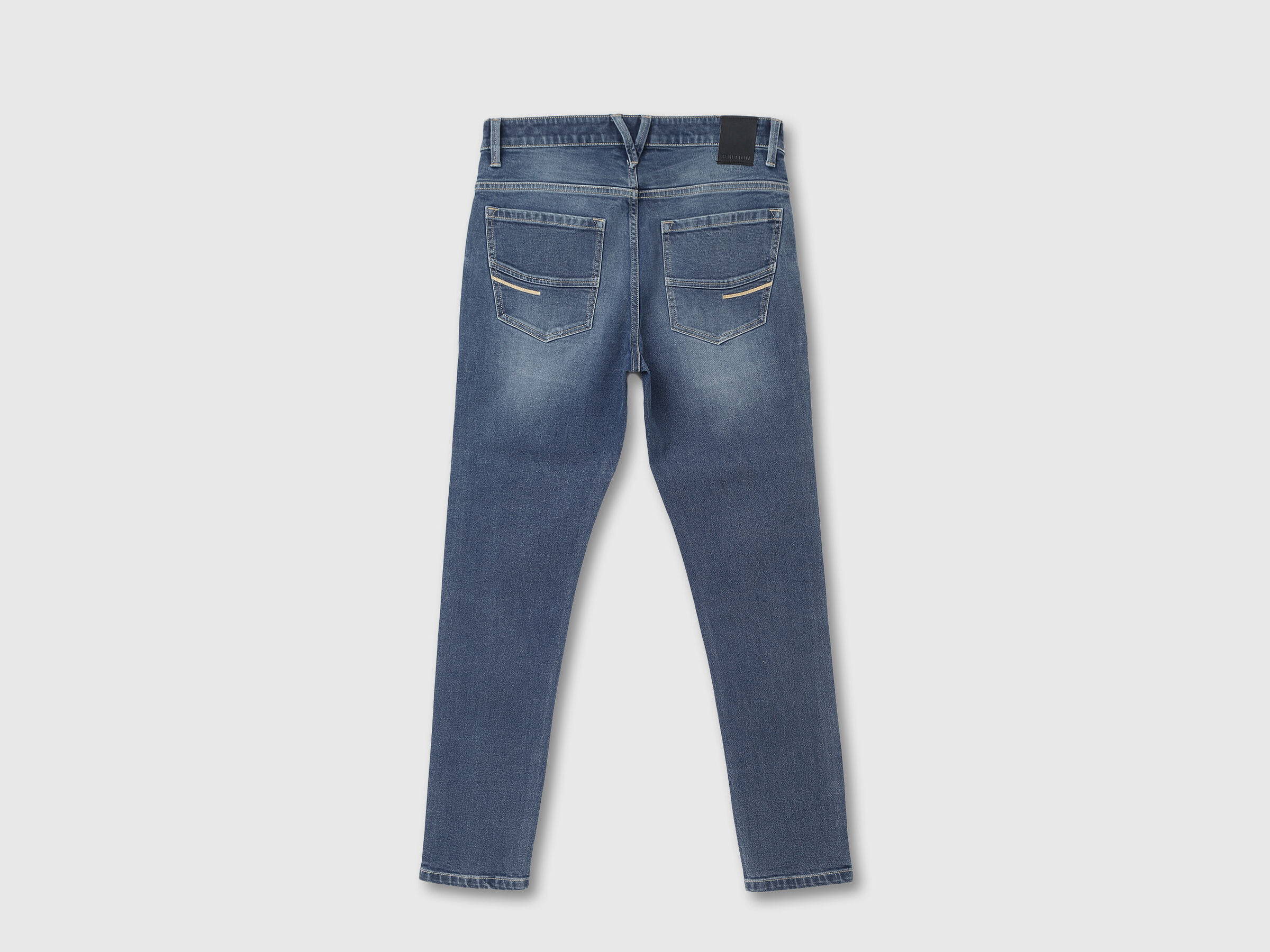 SKINNY MID BLUE COOLMAX JEANS image number 6