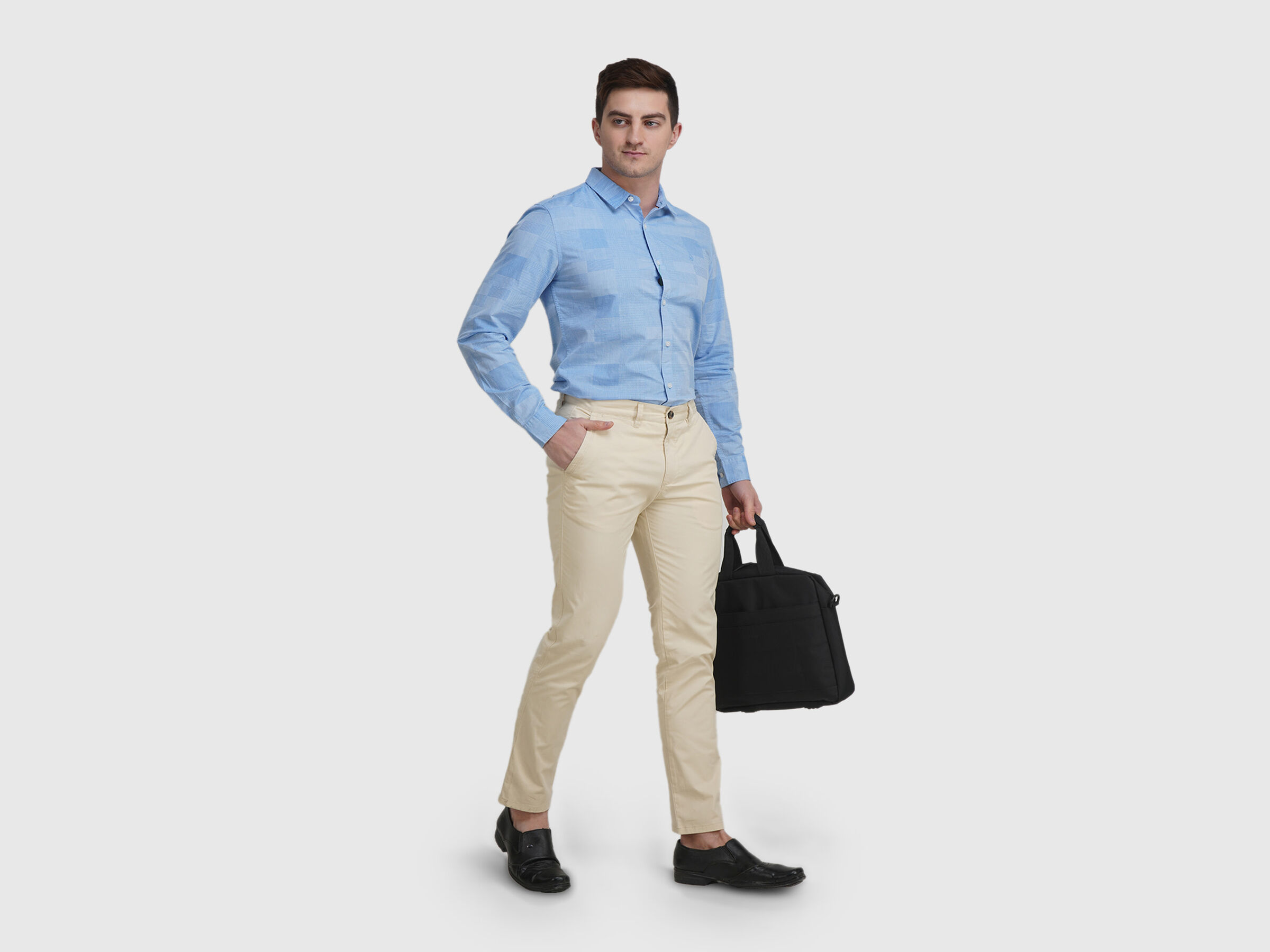 Fill Sleeve Dobby Chambray Shirt image number 3