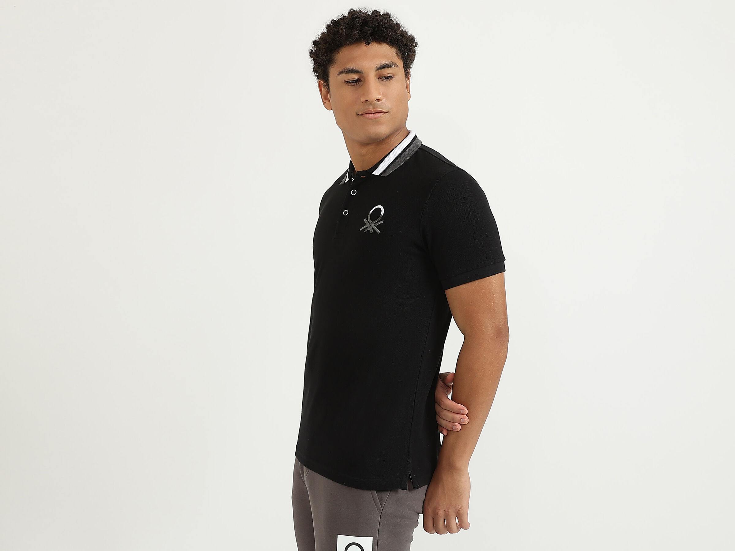 EMB LOGO POLO image number 1