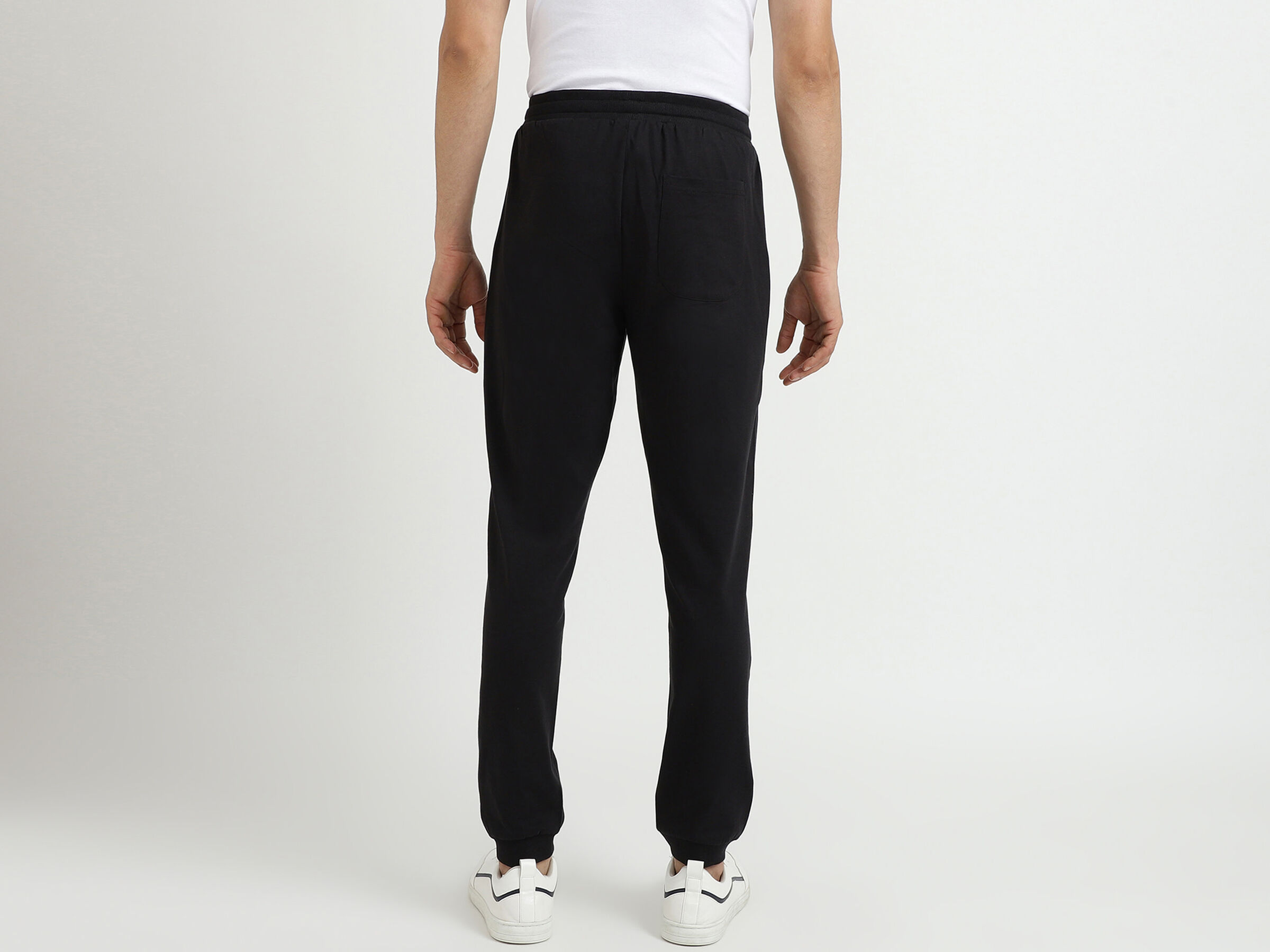 United Colors Of Benetton Trousers image number 2