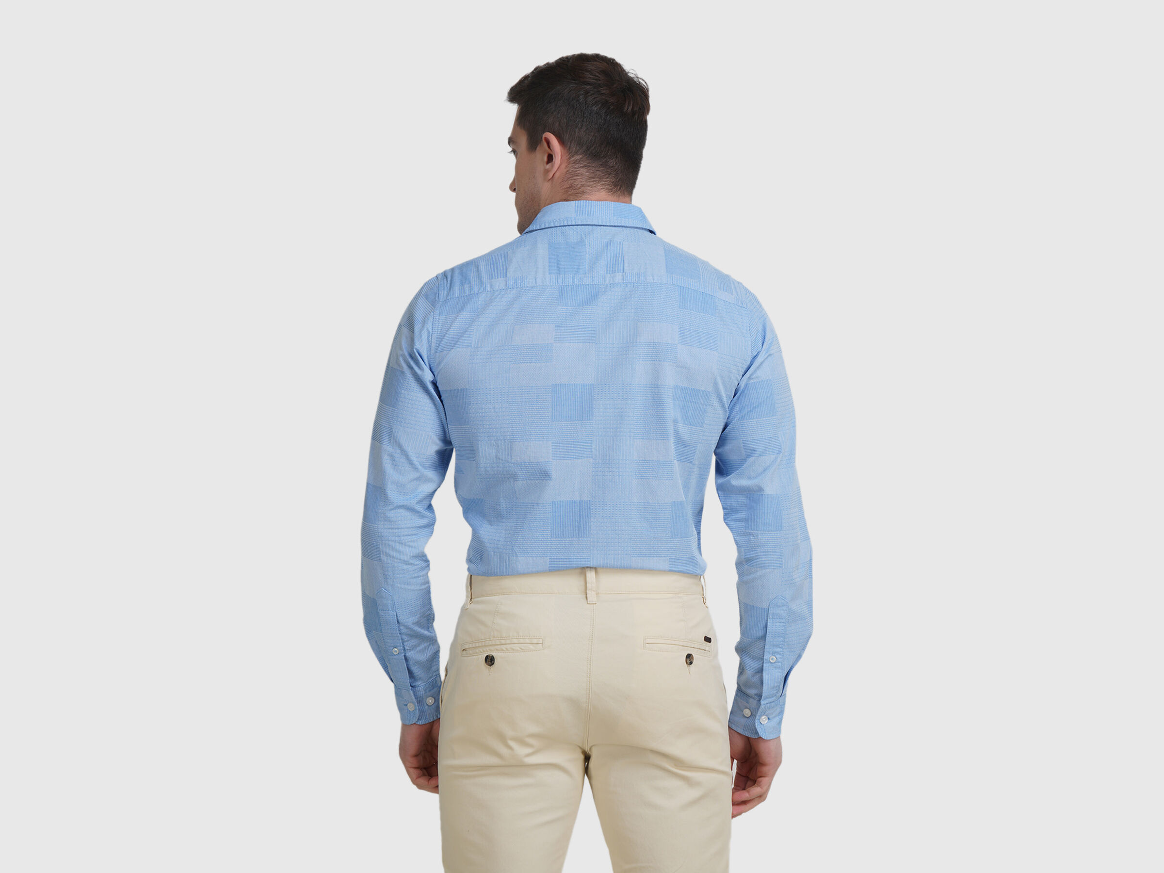 Fill Sleeve Dobby Chambray Shirt image number 2