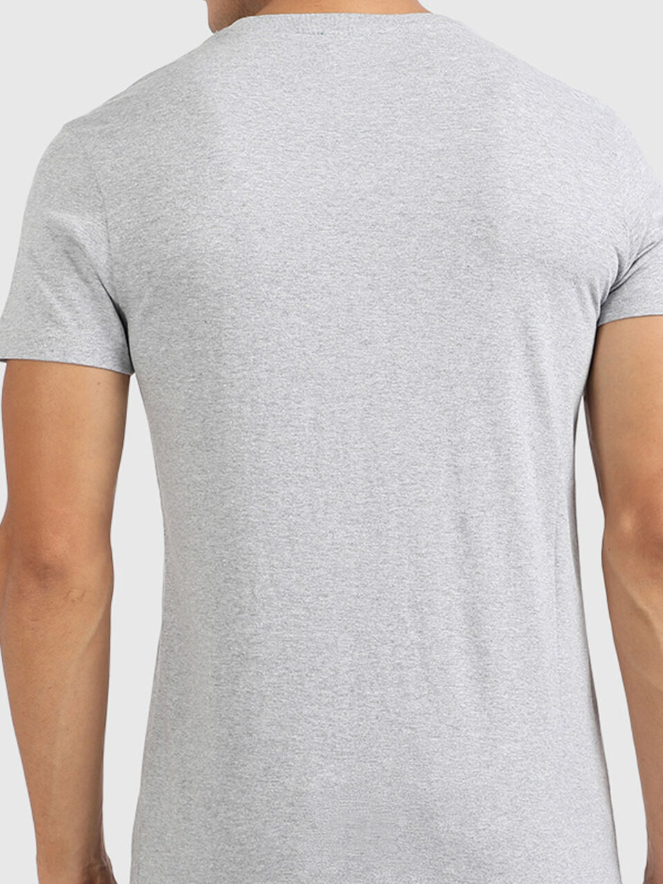 Basic Tee image number null