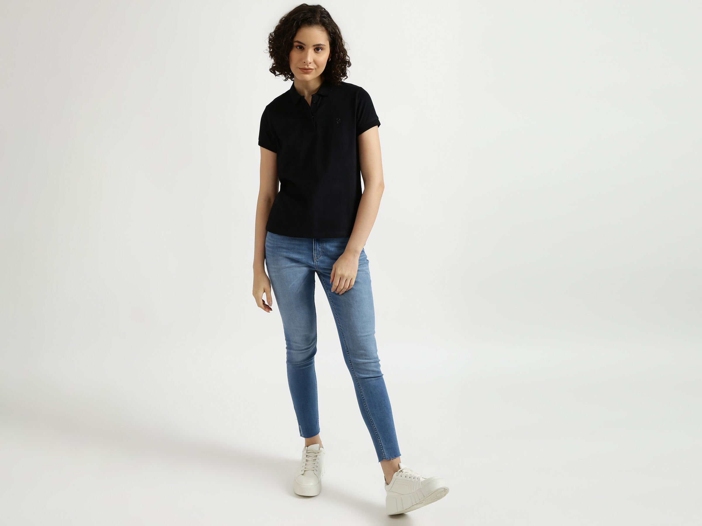 Skinny With Benetton Embroidery image number 3