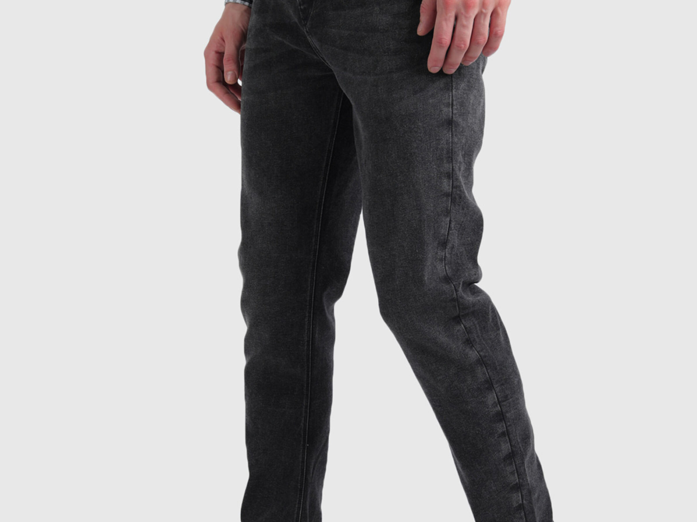 Aged Look Carrot Fit Jeans image number 1