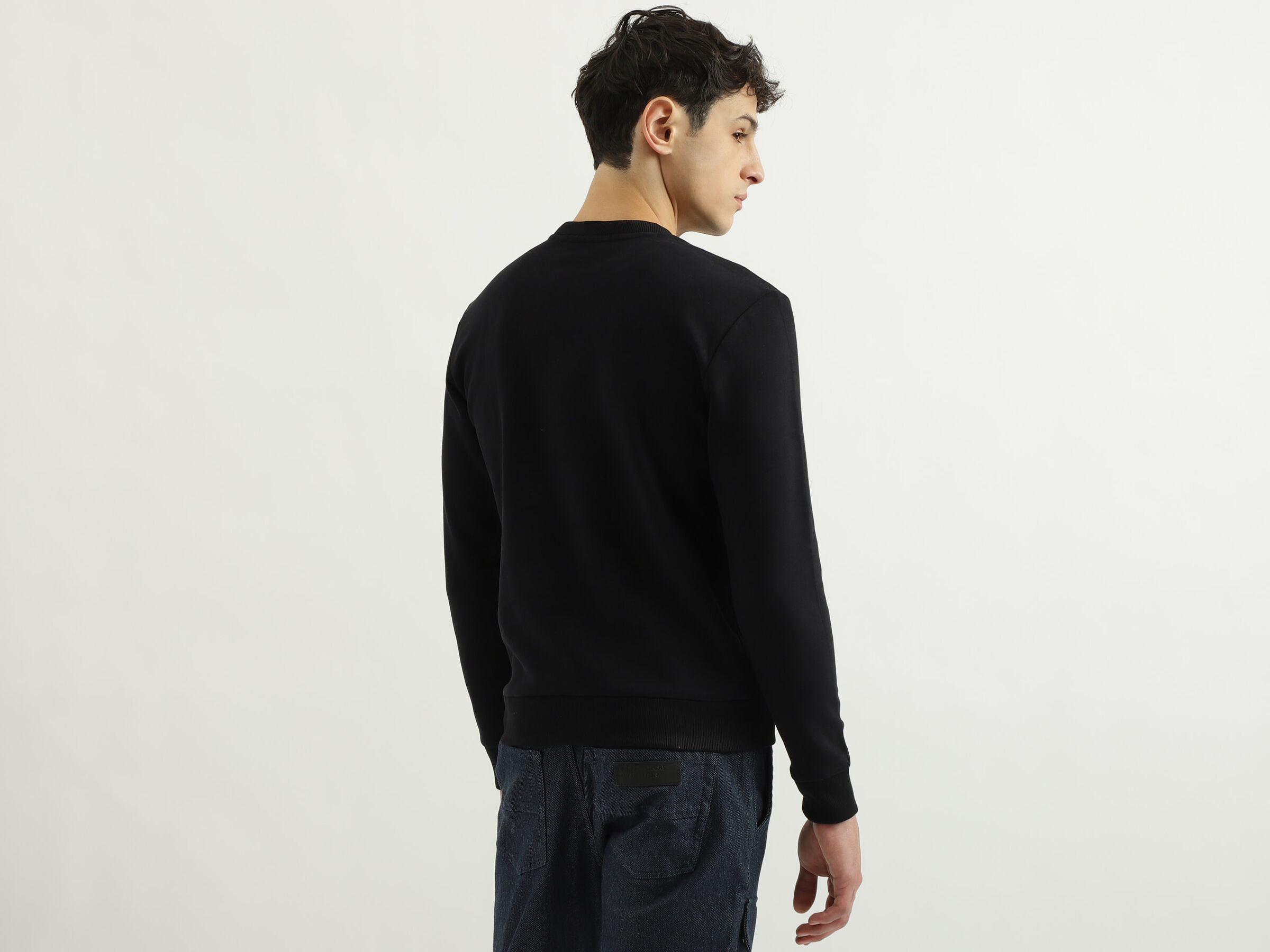 FAUX LEATHER PATCH BRANDING SWEAT image number 2