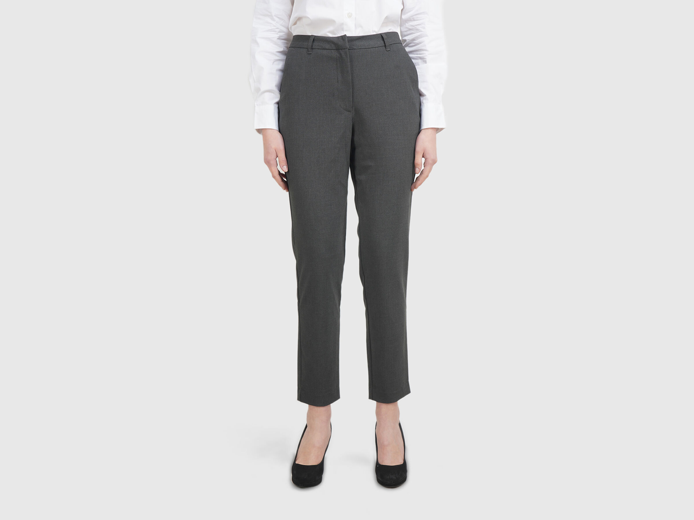 Cigarette pants image number 0