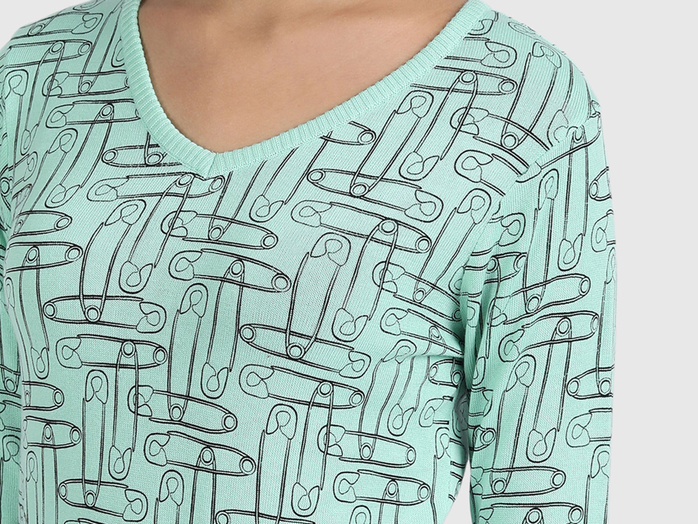 Pure Cotton Tricot Top with V-Neck image number 3