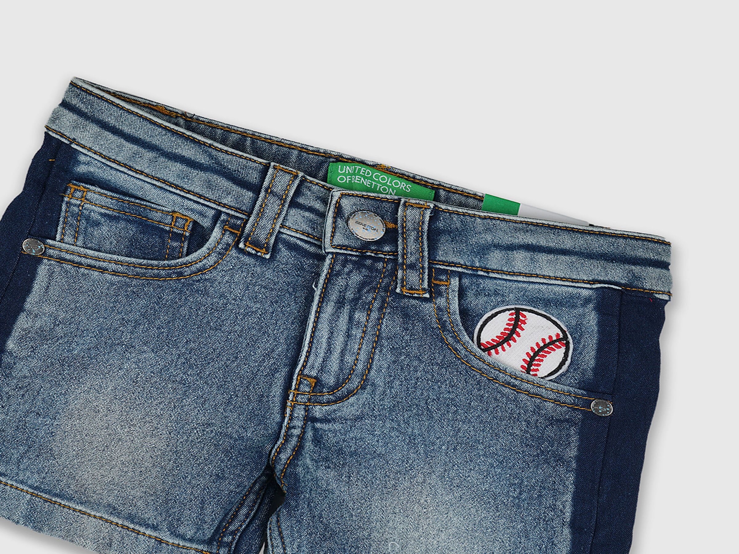 Denim Short With Color Block And Badge image number 2
