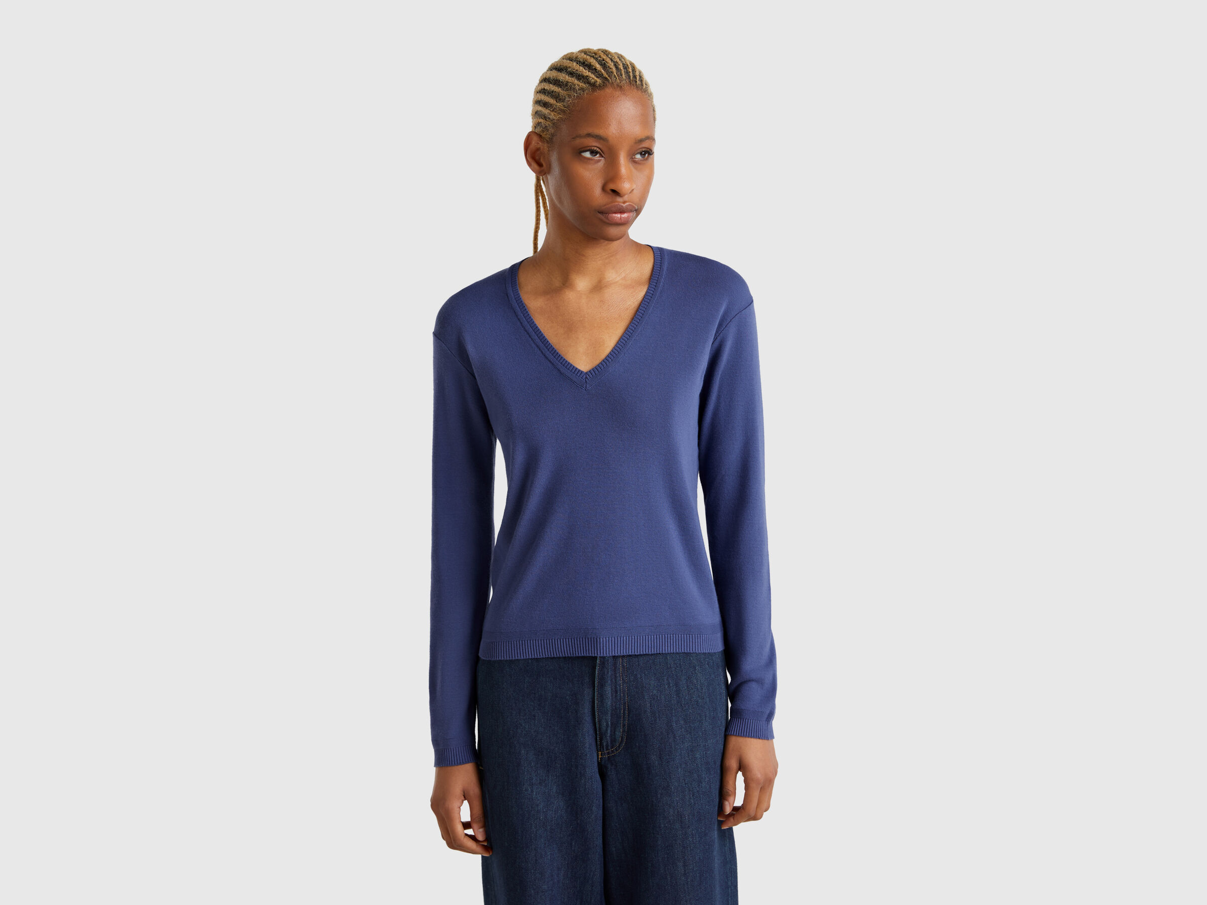 V NECK SWEATER L/S Women image number 0