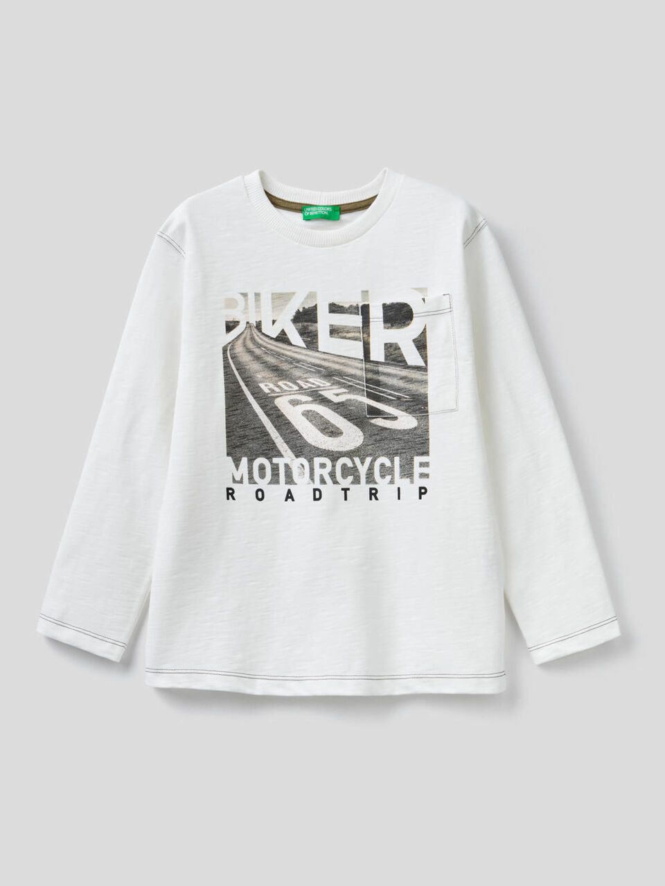 T-shirt with photographic print image number 1