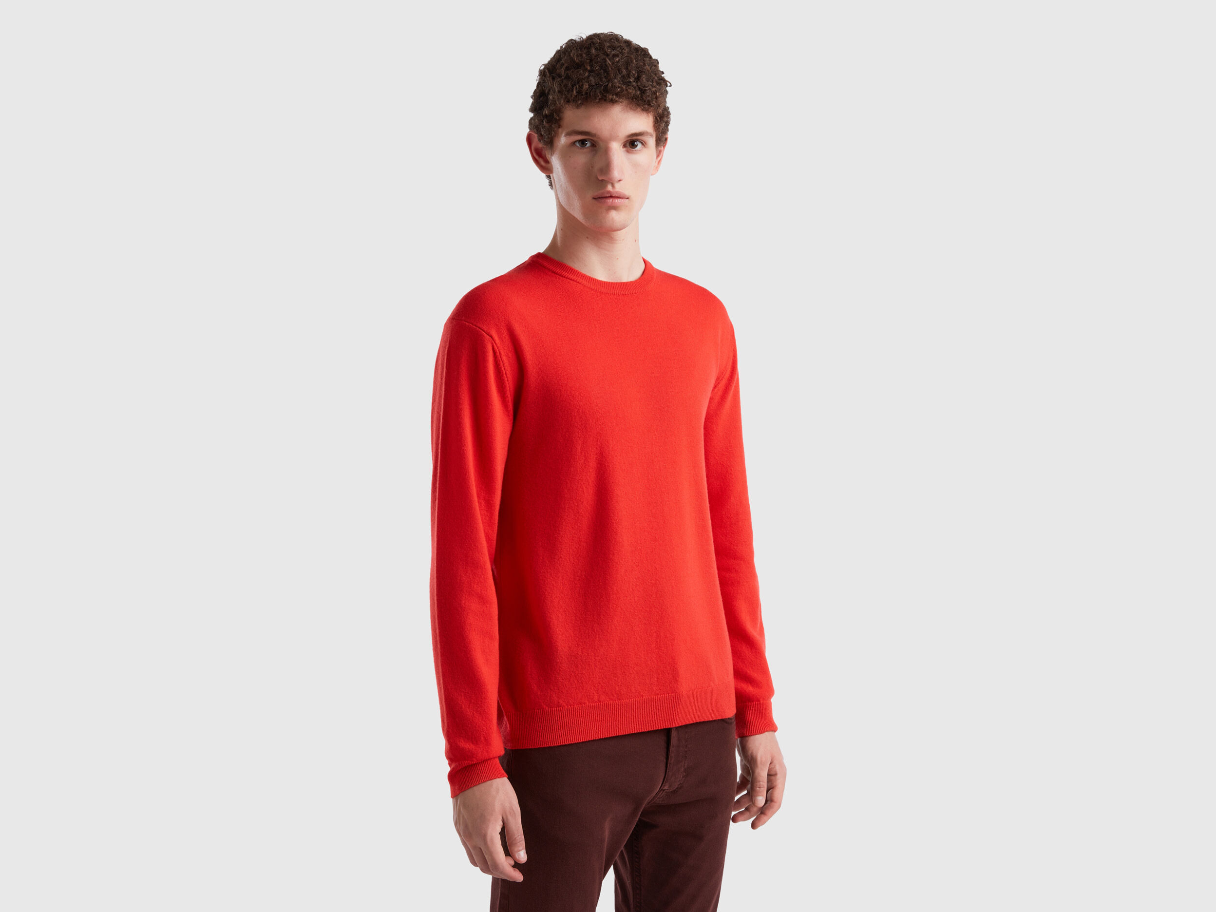 Mens red wool sweater top