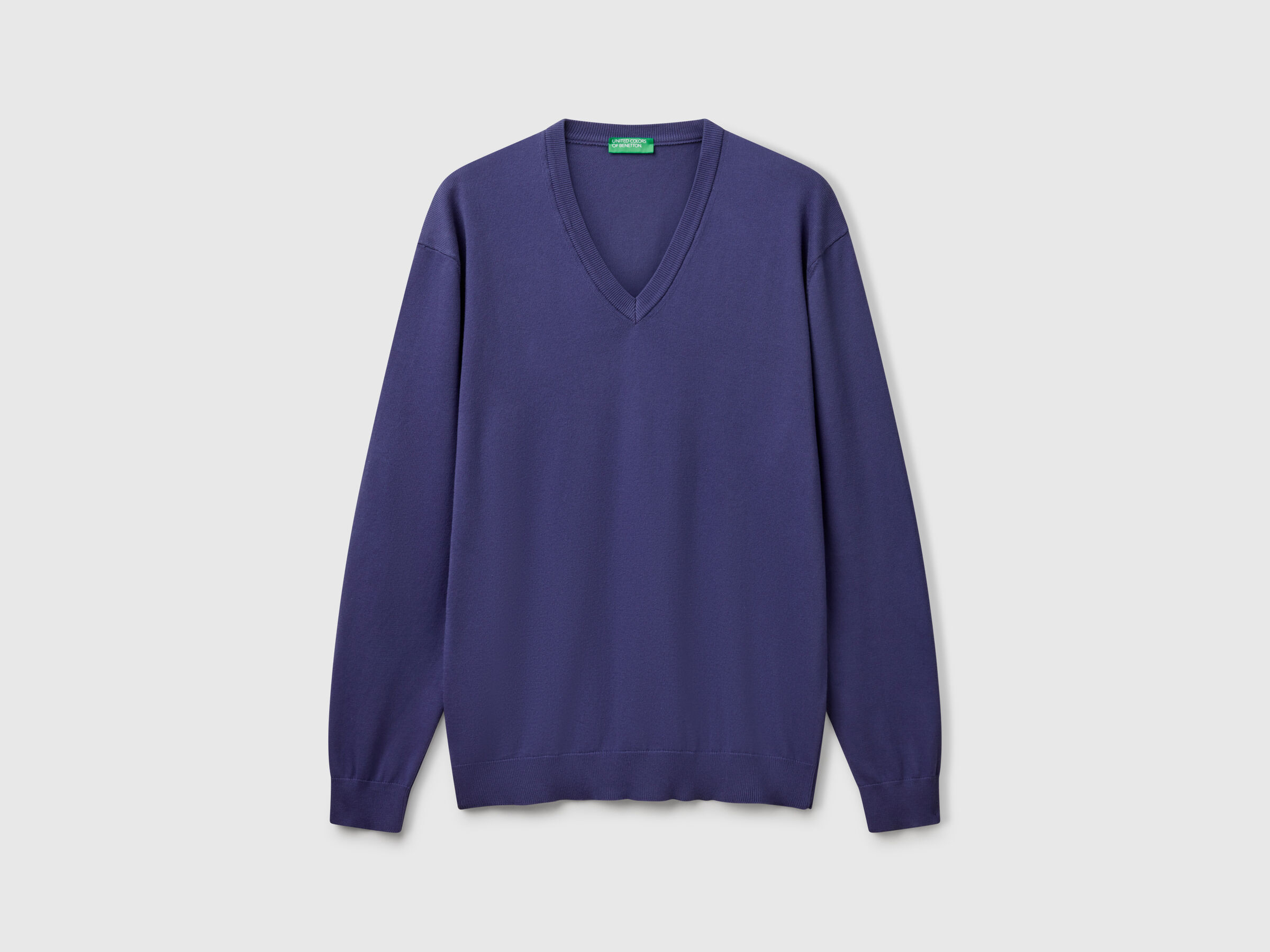 V NECK SWEATER L/S Men image number 2