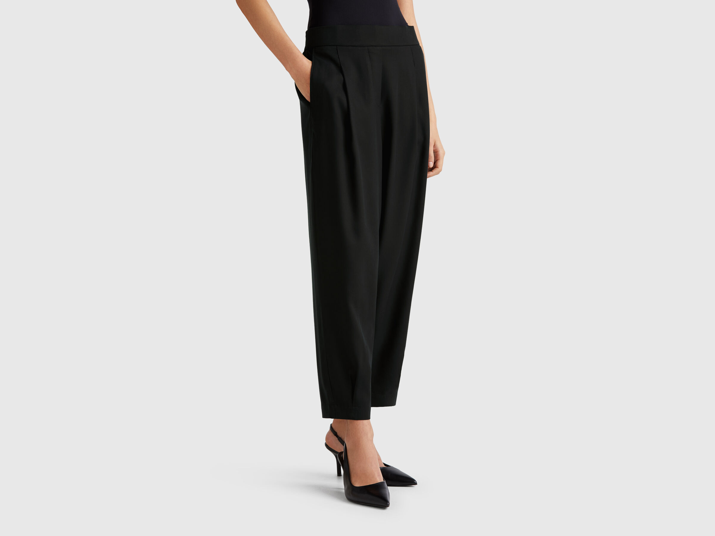 TROUSERS Women image number 0