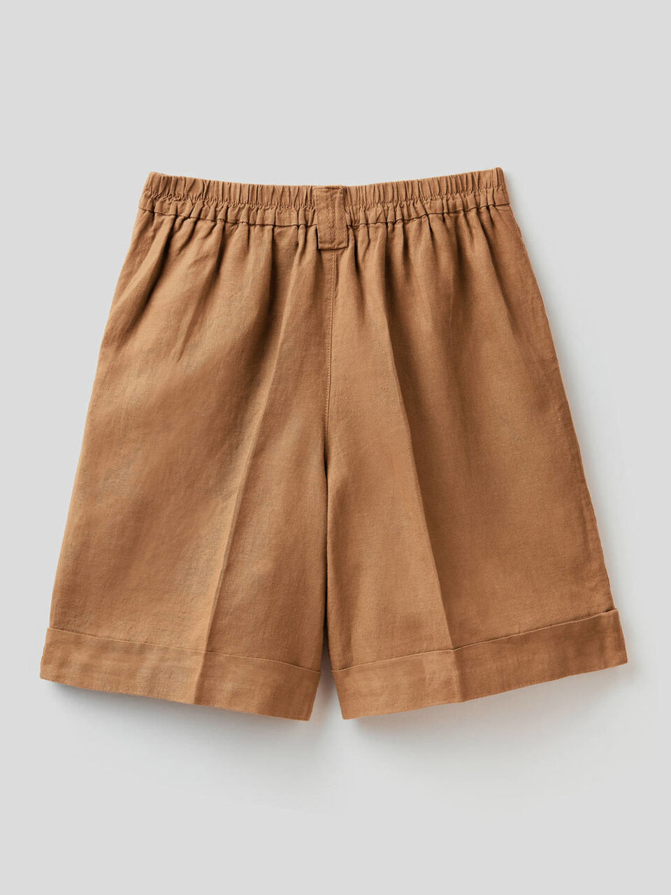 Bermudas in 100% linen image number 2