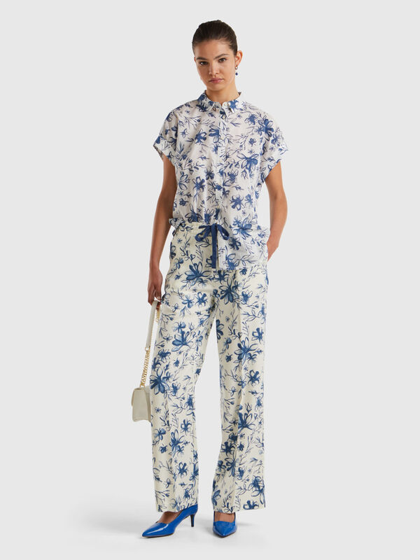 Patterned trousers in sustainable viscose Women