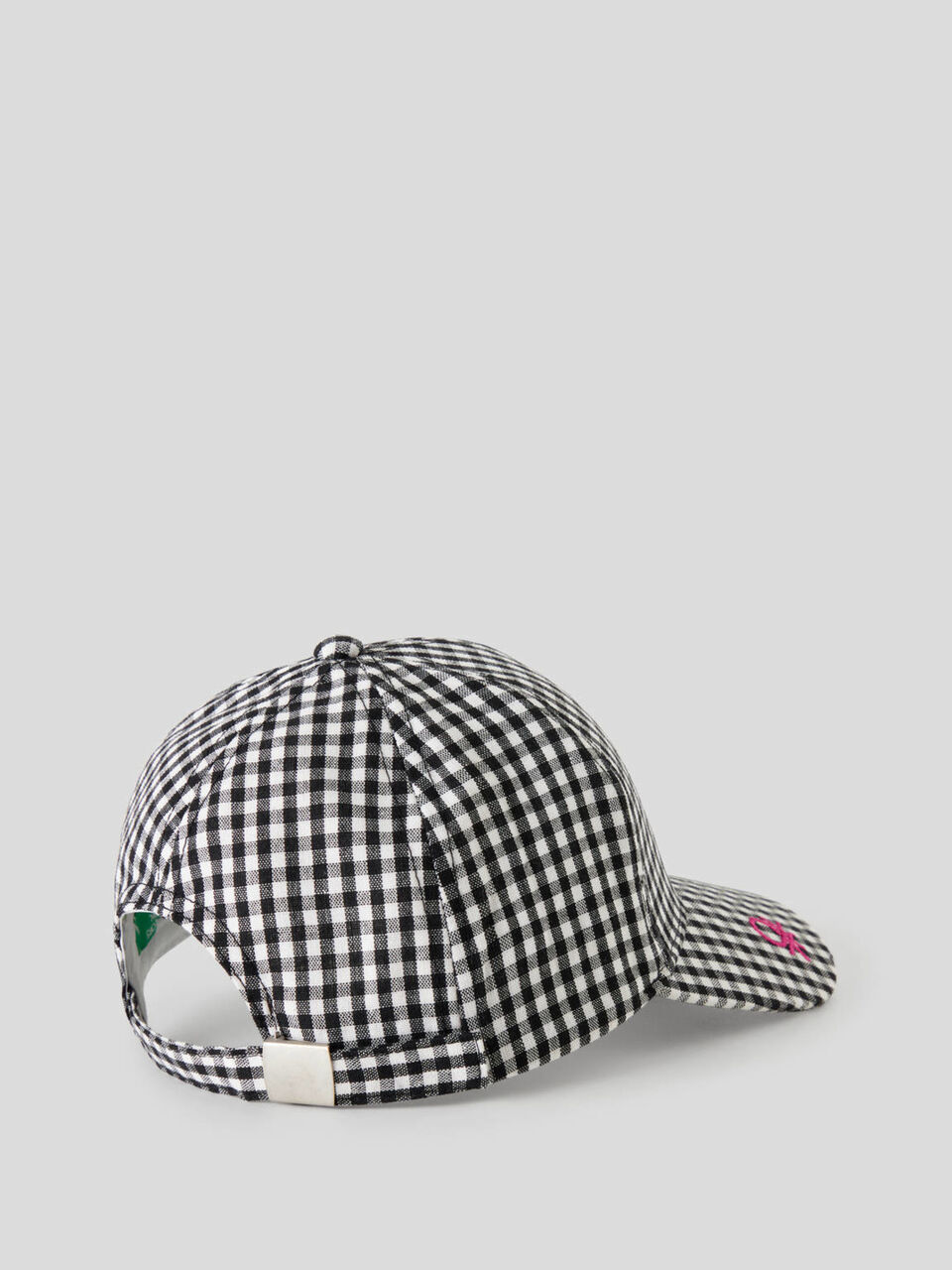 Cap with visor image number 2