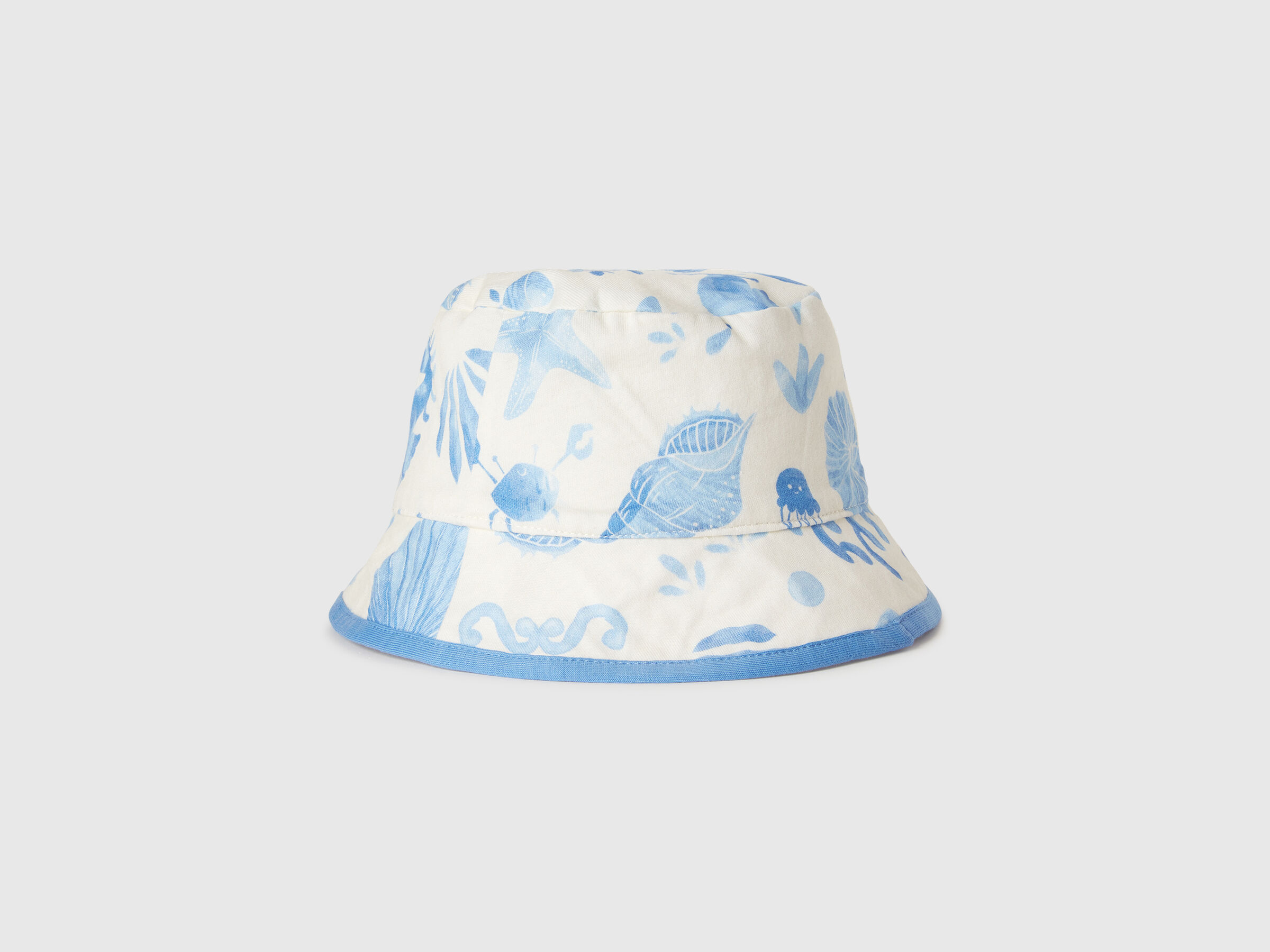 HAT Junior Boy image number 1