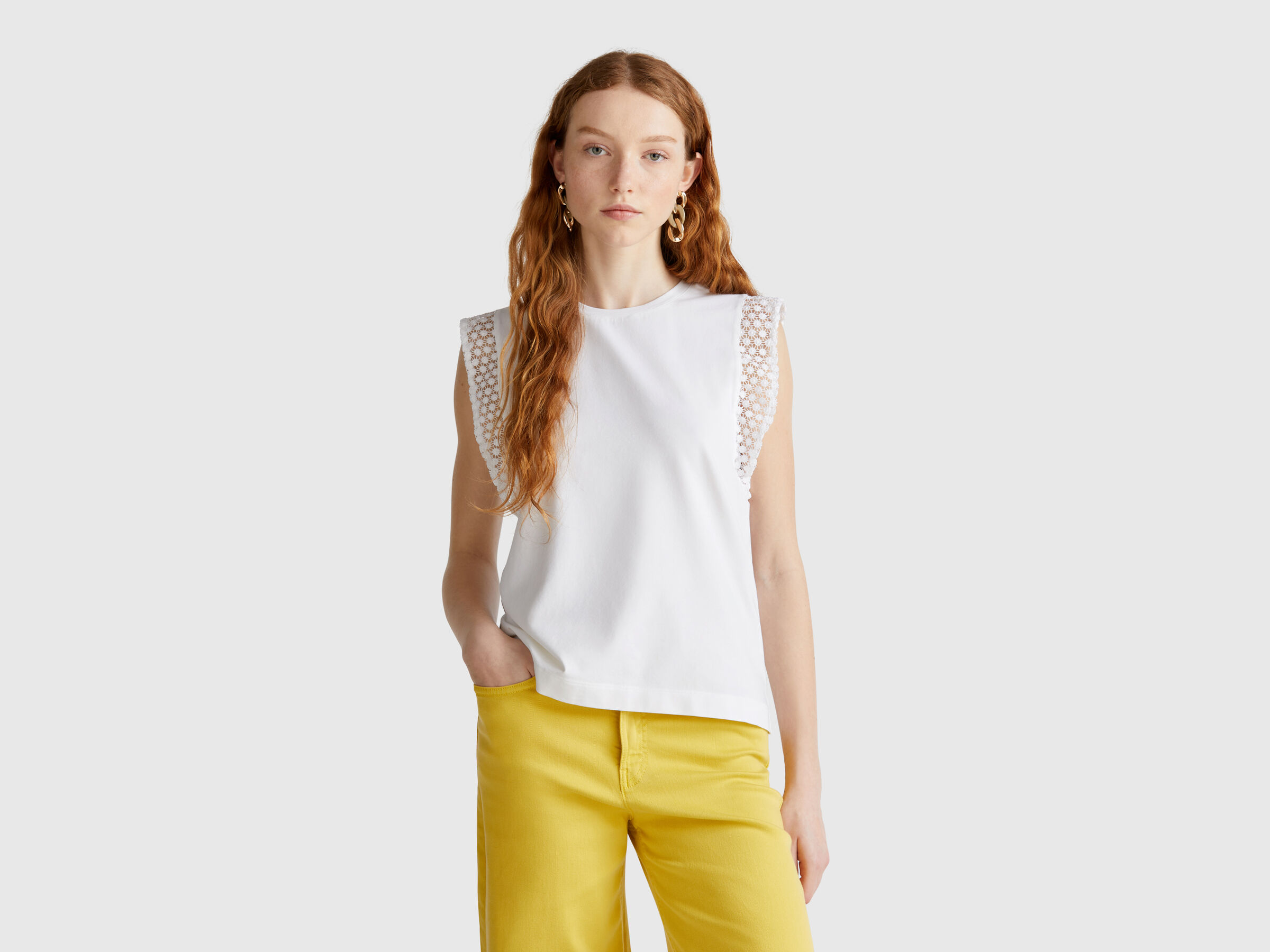 SLEEVELESS SWEATER Women image number 0