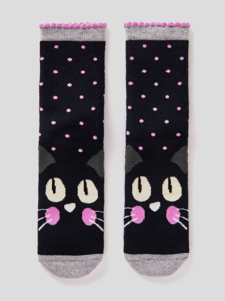 Non-slip socks with animal graphic image number 1