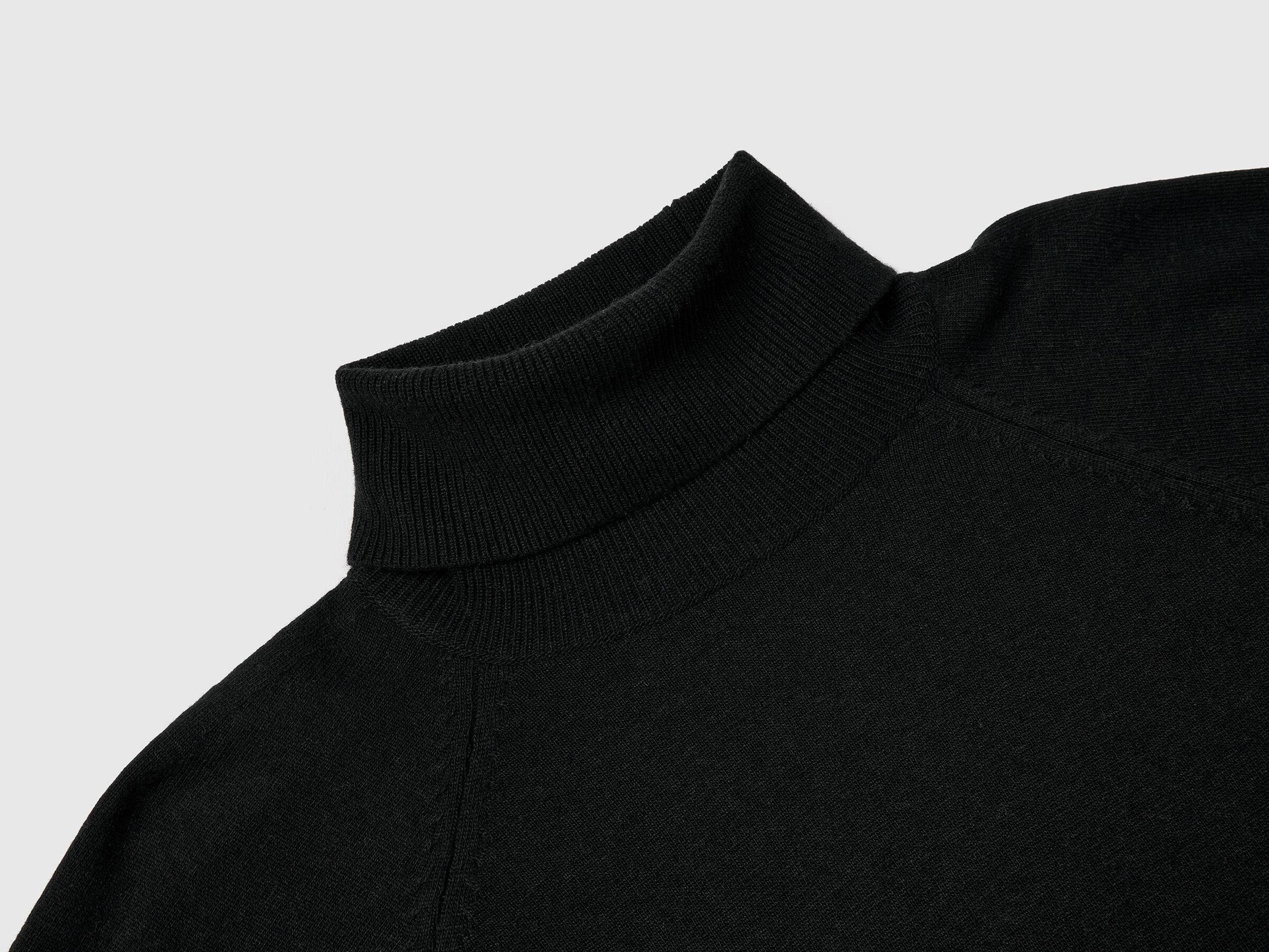 TURTLE NECK SWEATER Women image number 5