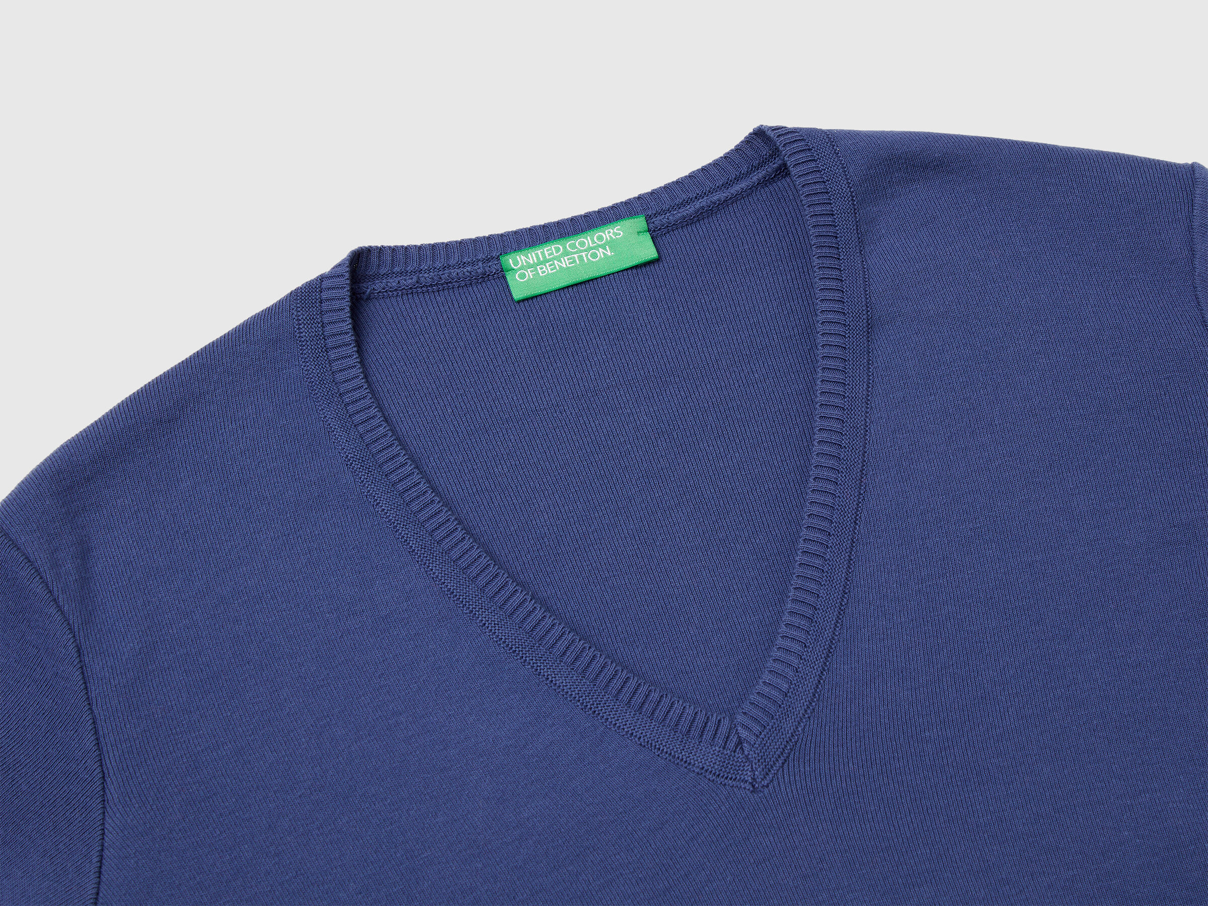 V NECK SWEATER L/S Women image number 5