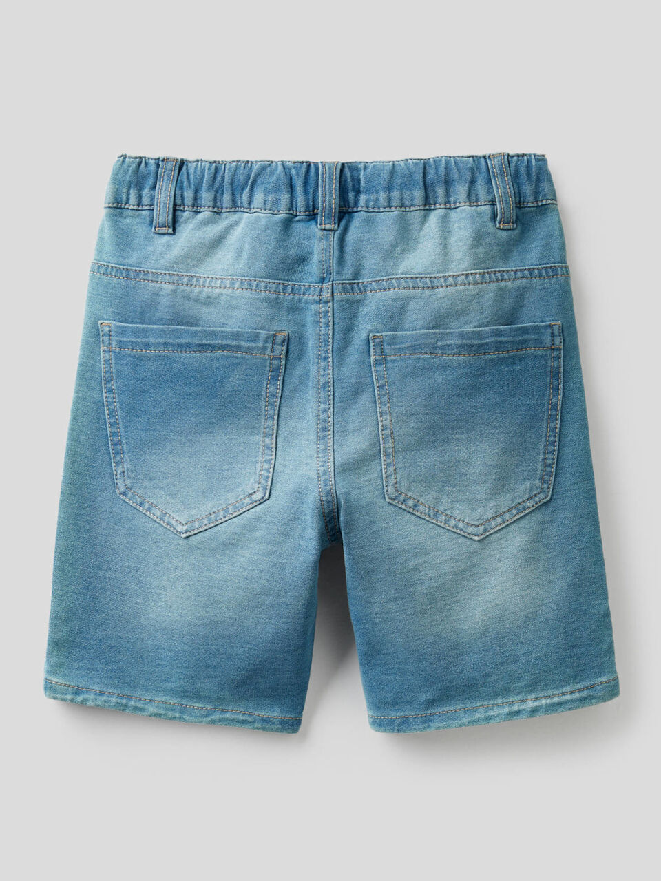 Fleece denim-look bermudas image number 2