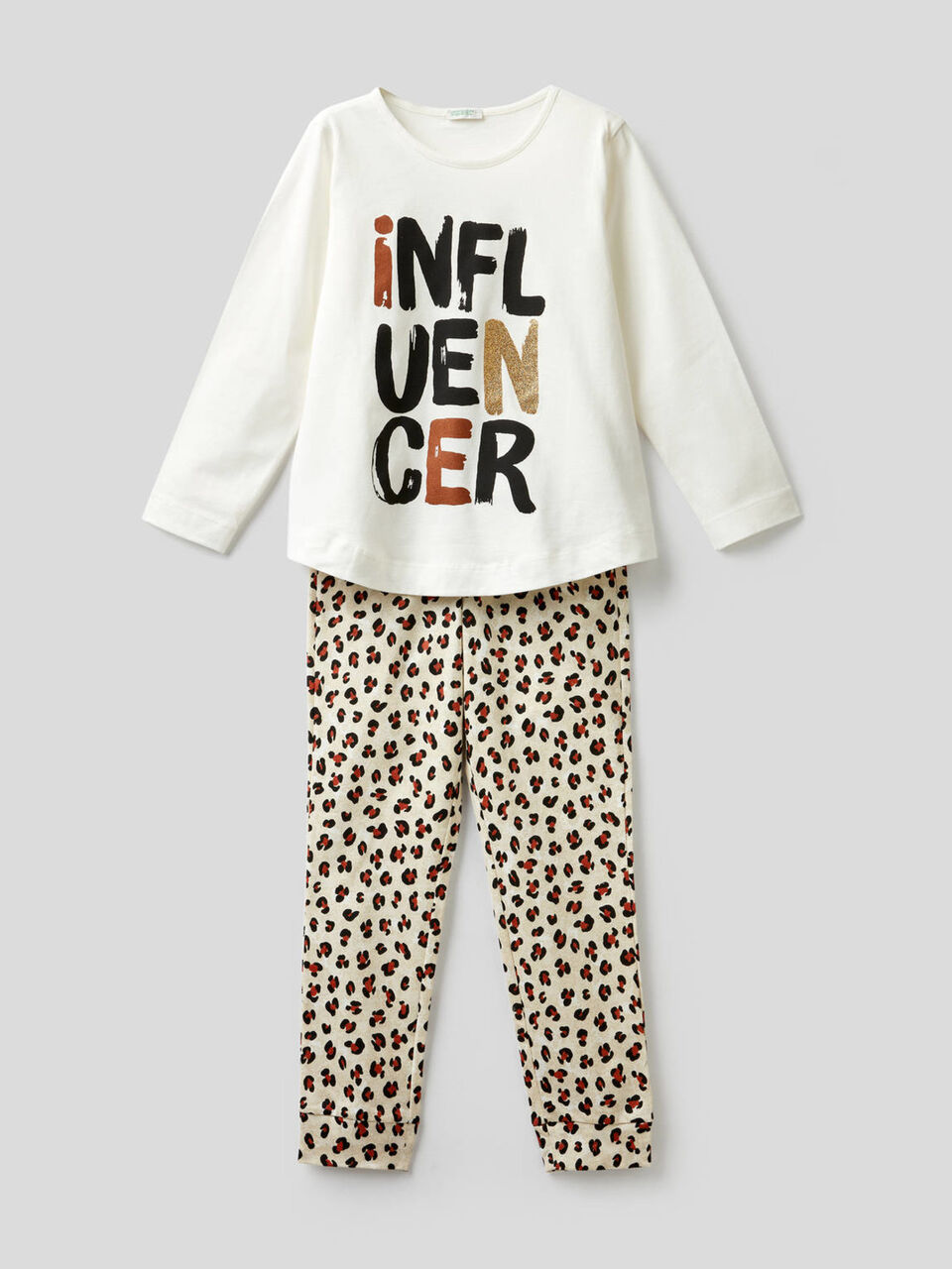 Long pyjamas in 100% cotton image number 1