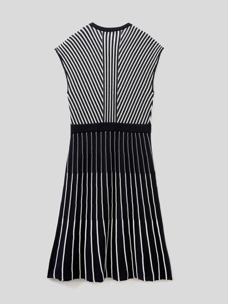 100% cotton knit dress image number 2