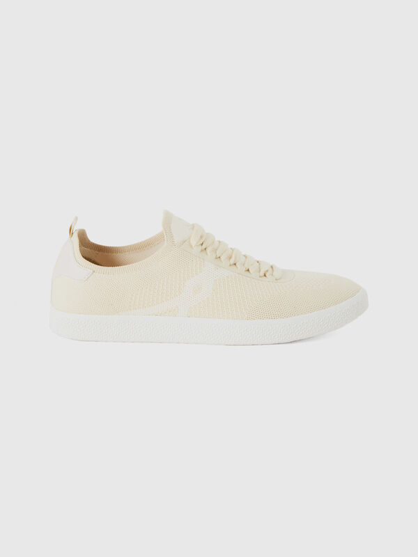 Creamy white and beige lightweight sneakers Women
