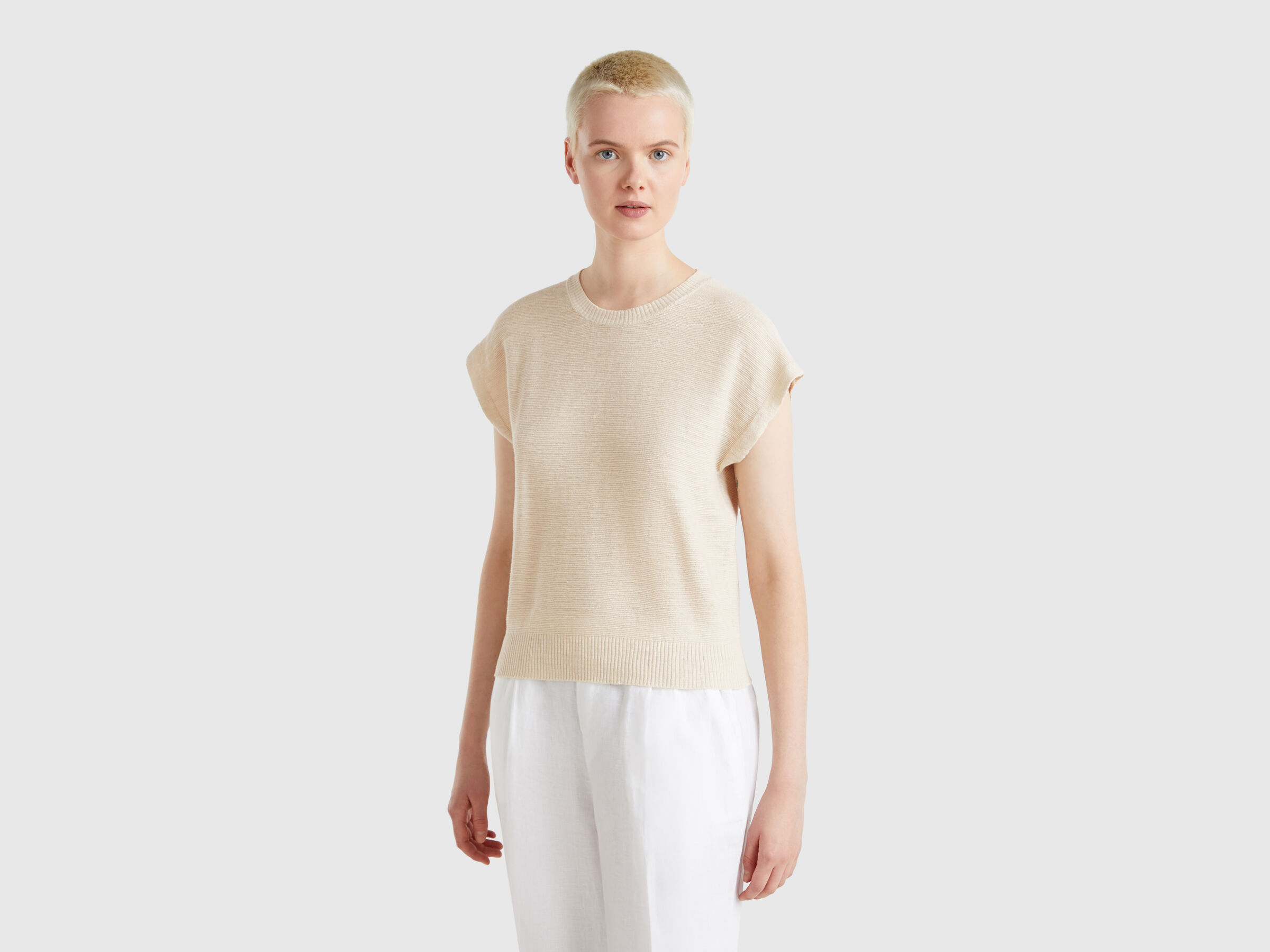 SLEEVELESS SWEATER Women image number 0