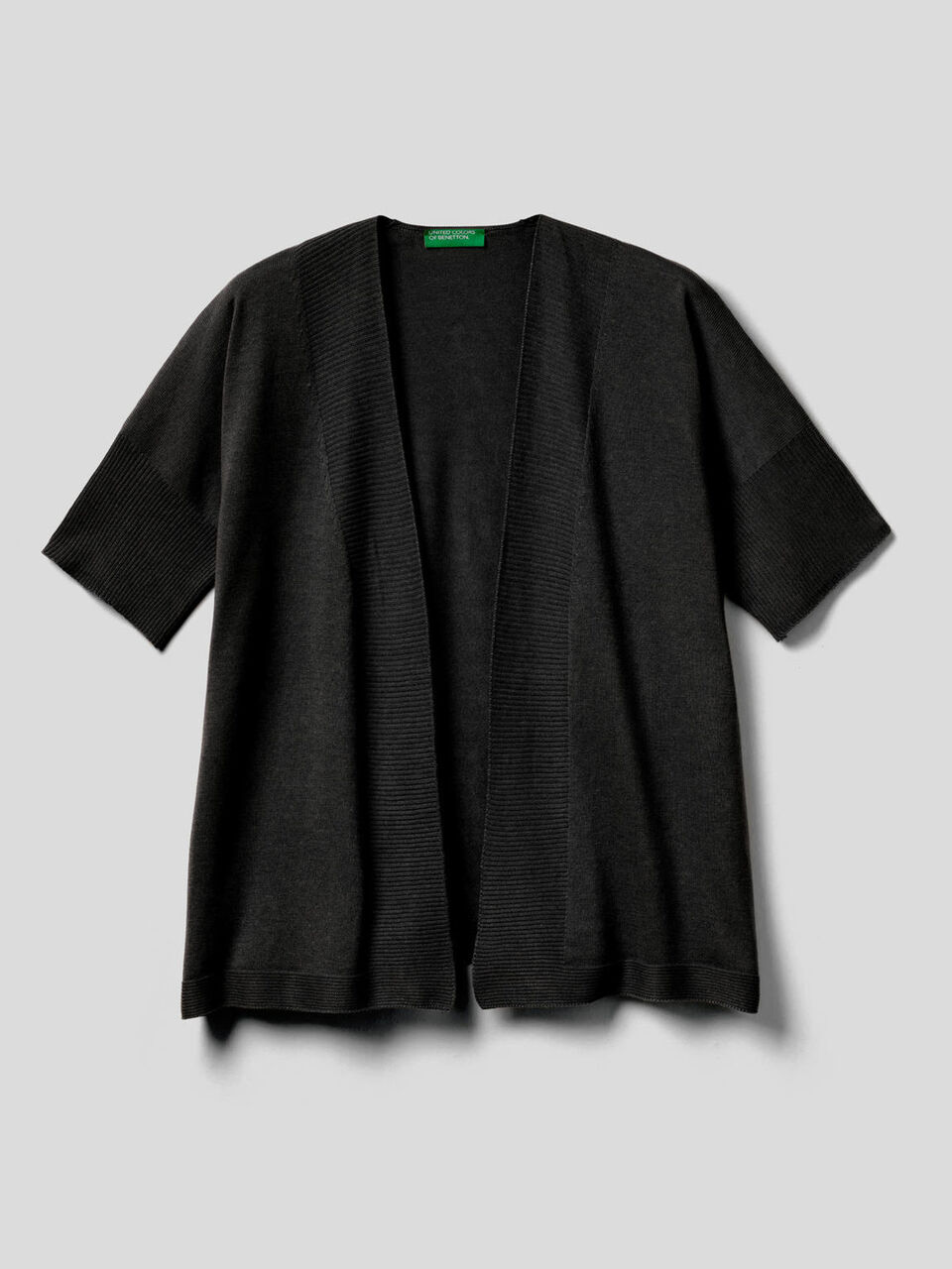 Open cardigan with kimono sleeves image number 1