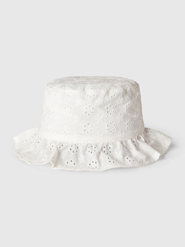 Cap with broderie anglaise embroidery Junior Girl