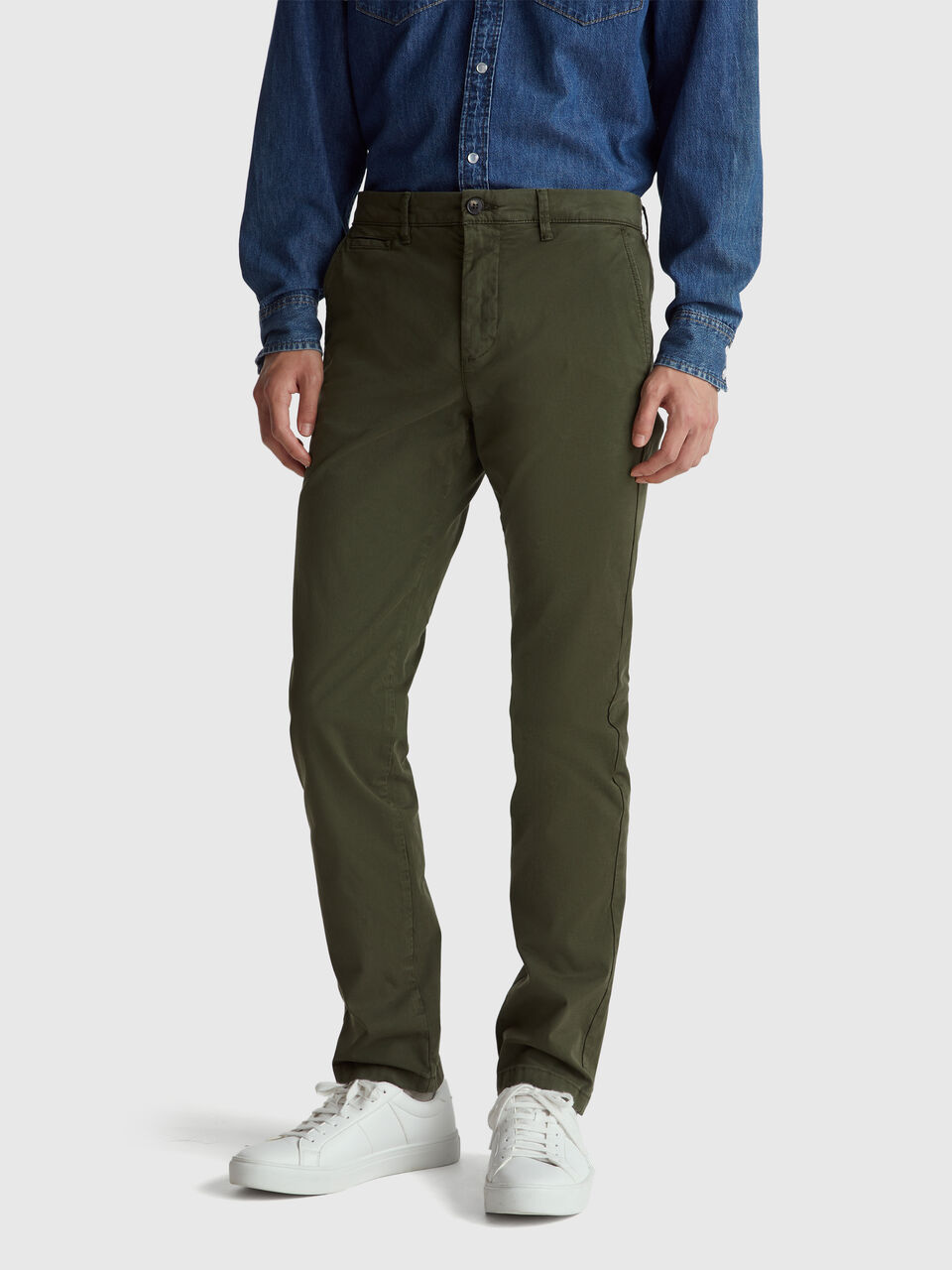 TROUSERS Men image number null