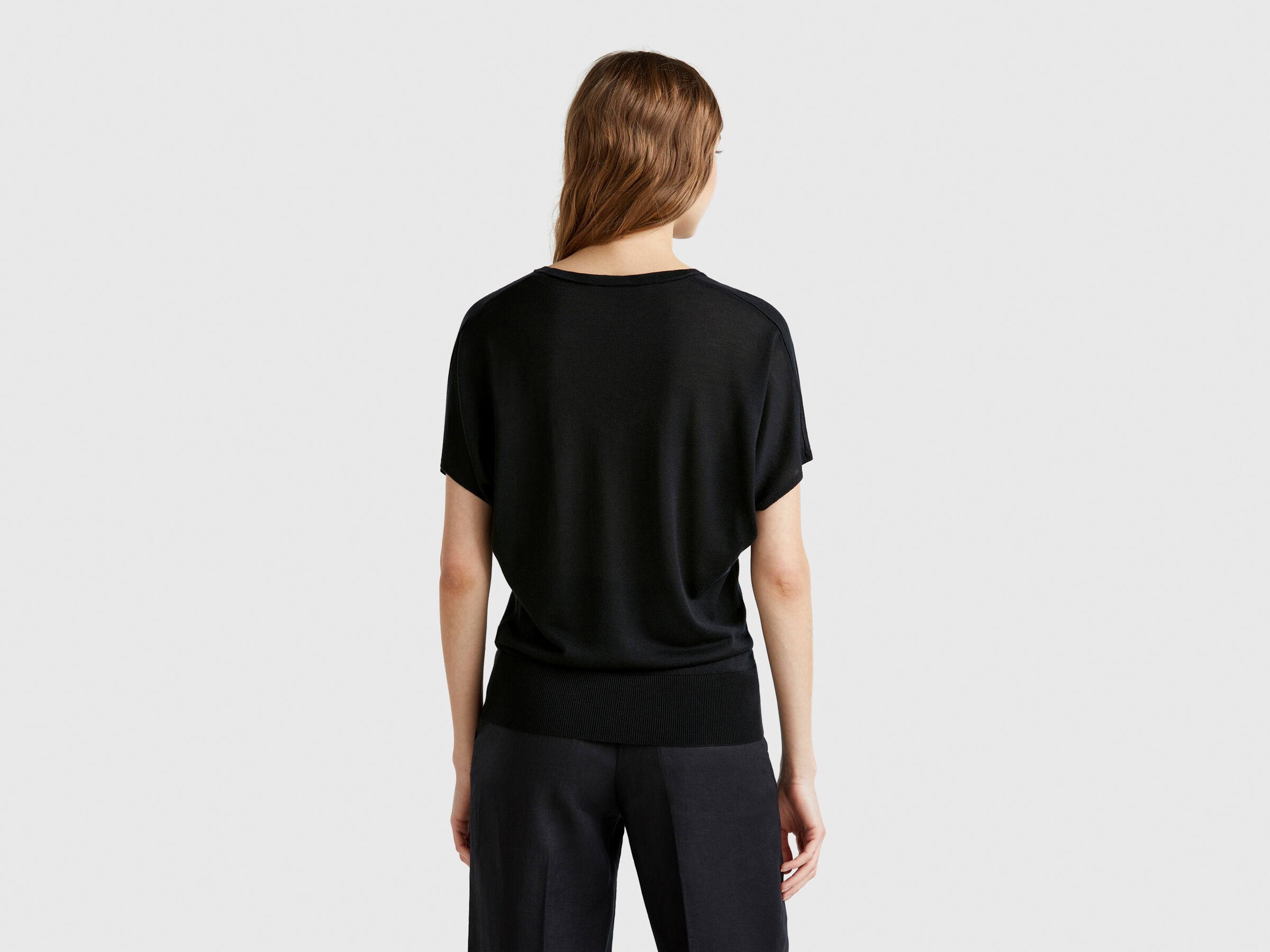 V NECK SWEATER H/S Women image number 1
